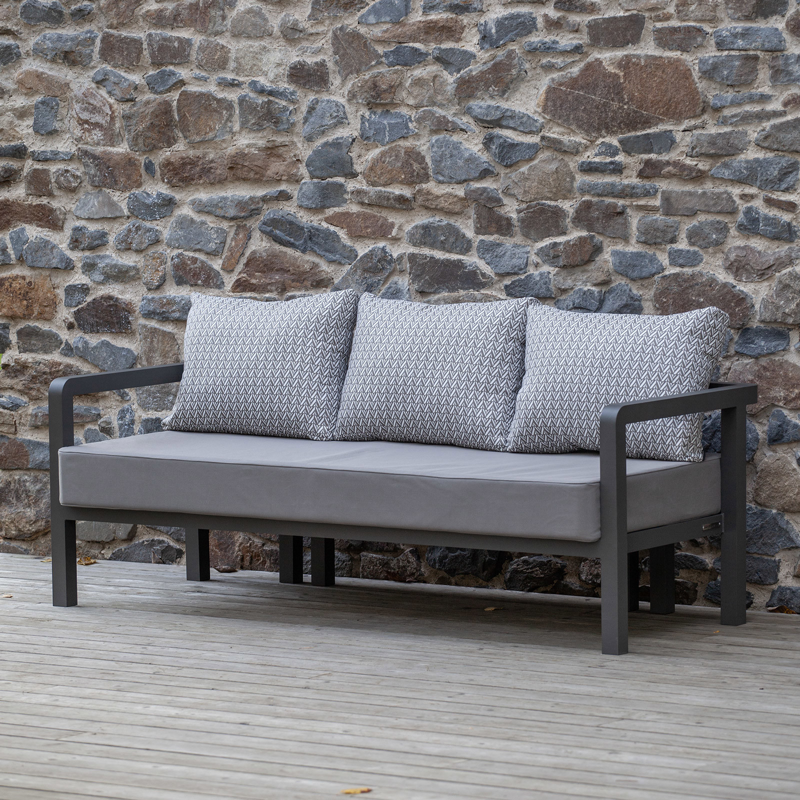 Изображение товара Садовый диван Greenween Amalfi 65 см из алюминия с подушками