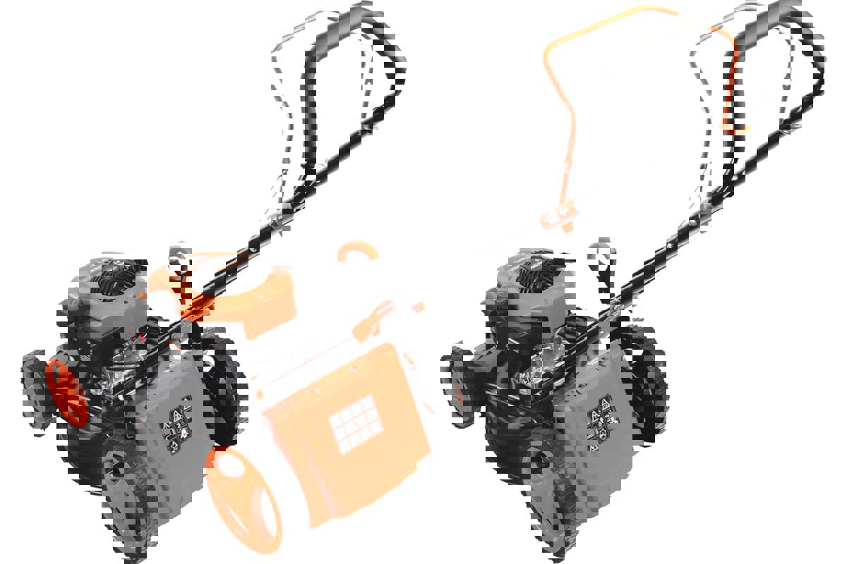 Изображение товара Бензиновая газонокосилка PATRIOT PT 46 мощность 4.5 л.с., ширина 46 см