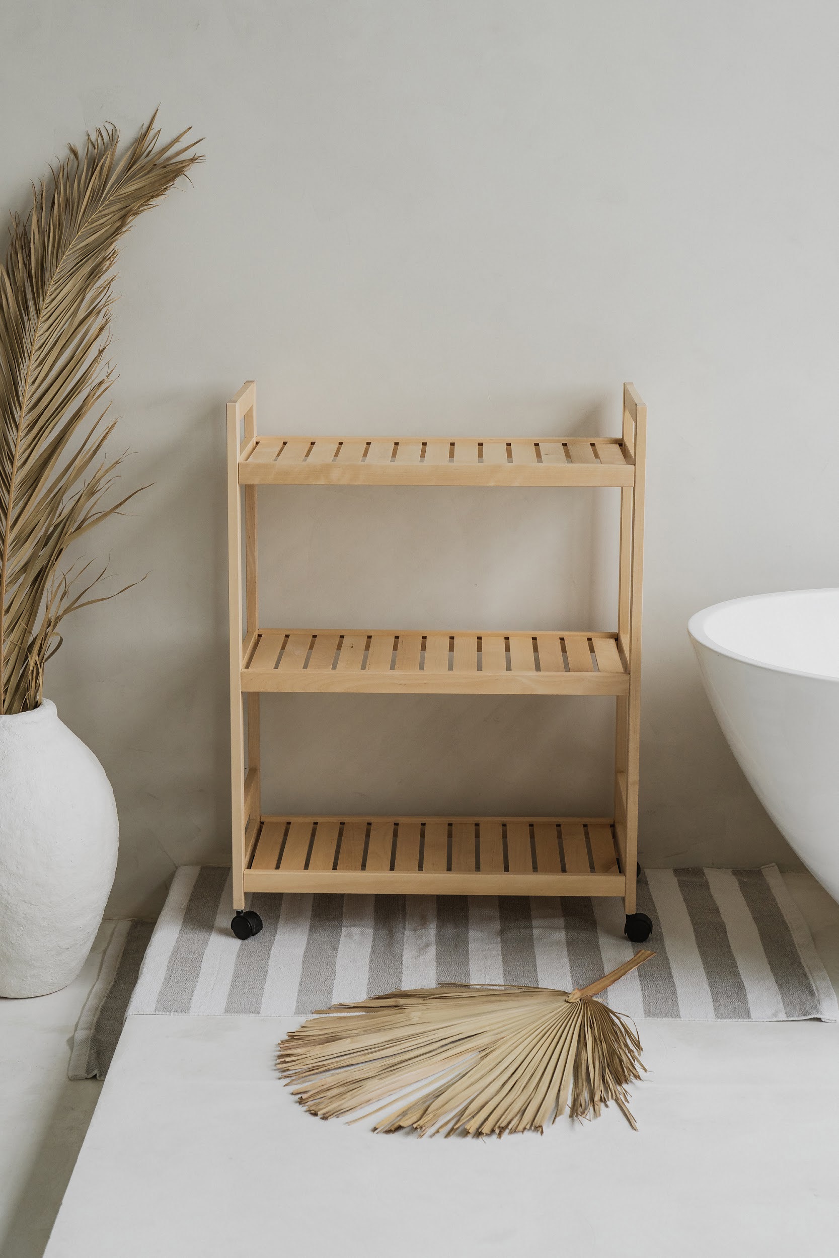 Изображение товара Стеллаж деревянный Pine на колесиках 68x92x33 см берёза цвет бежевый