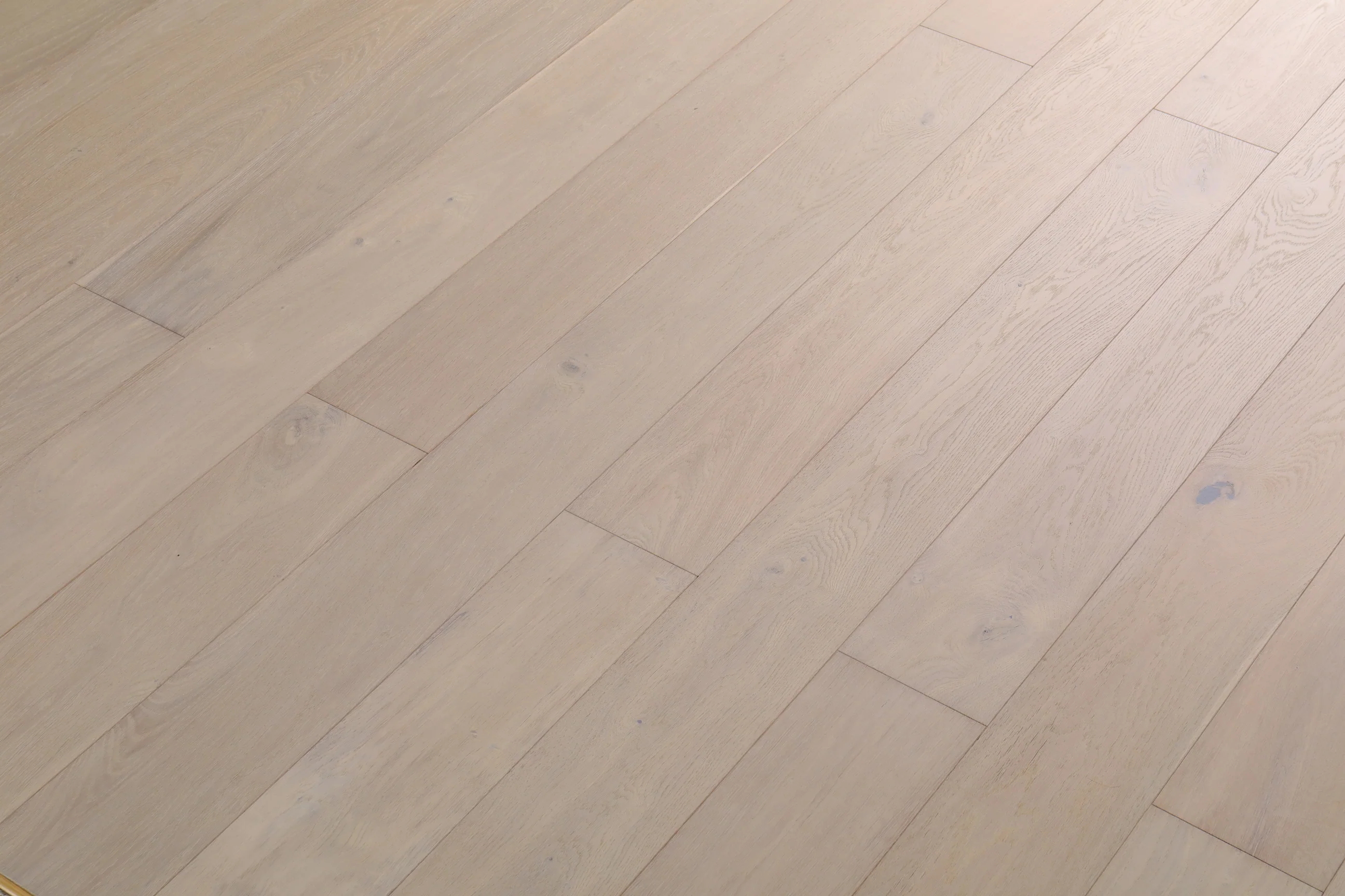 Изображение товара Инженерная доска Natural Rain Floor Heavy Snow, дуб, 1910х192 мм, замковая система