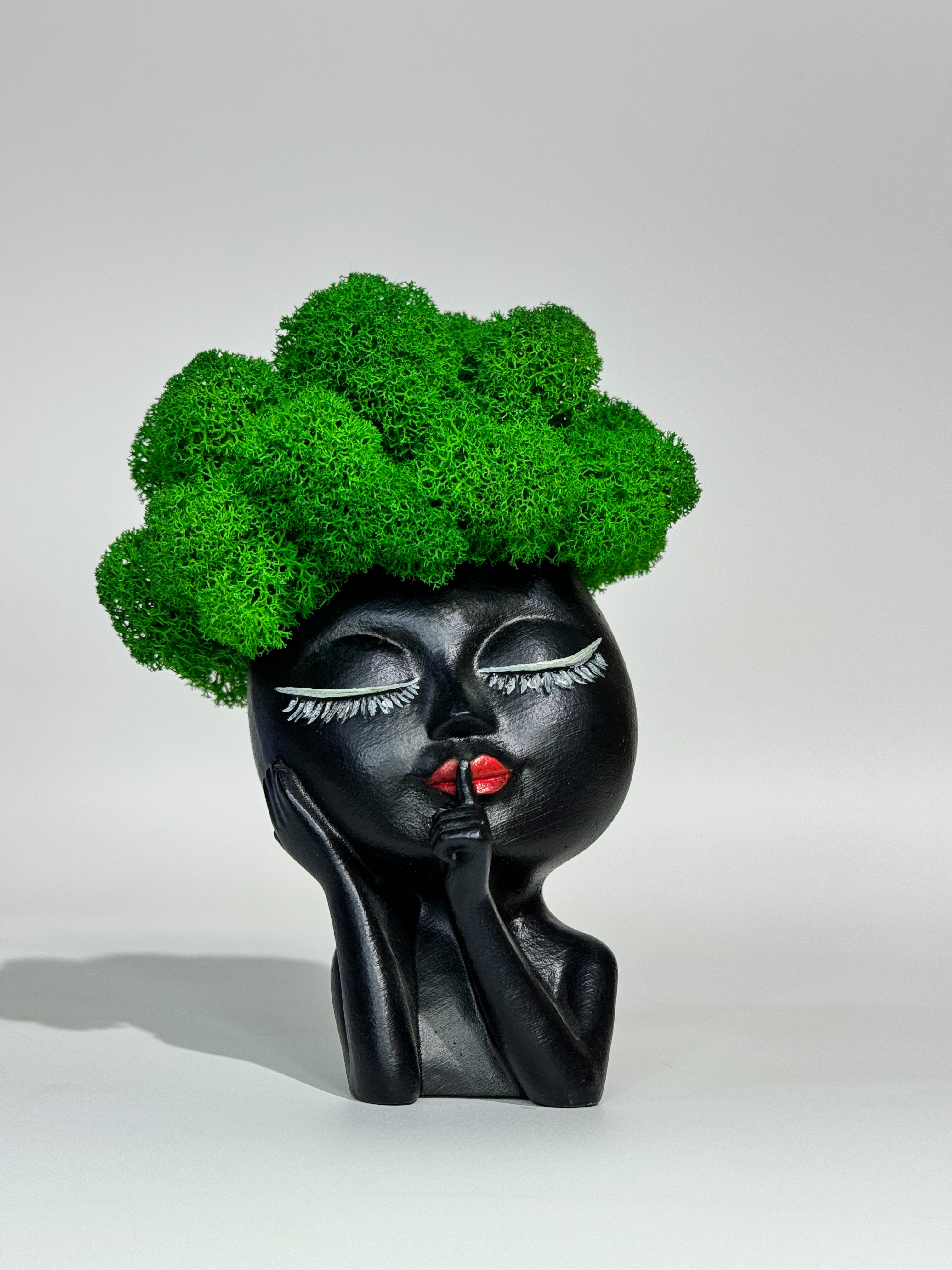 Изображение товара Кашпо гипсовое Floral Девушка черная