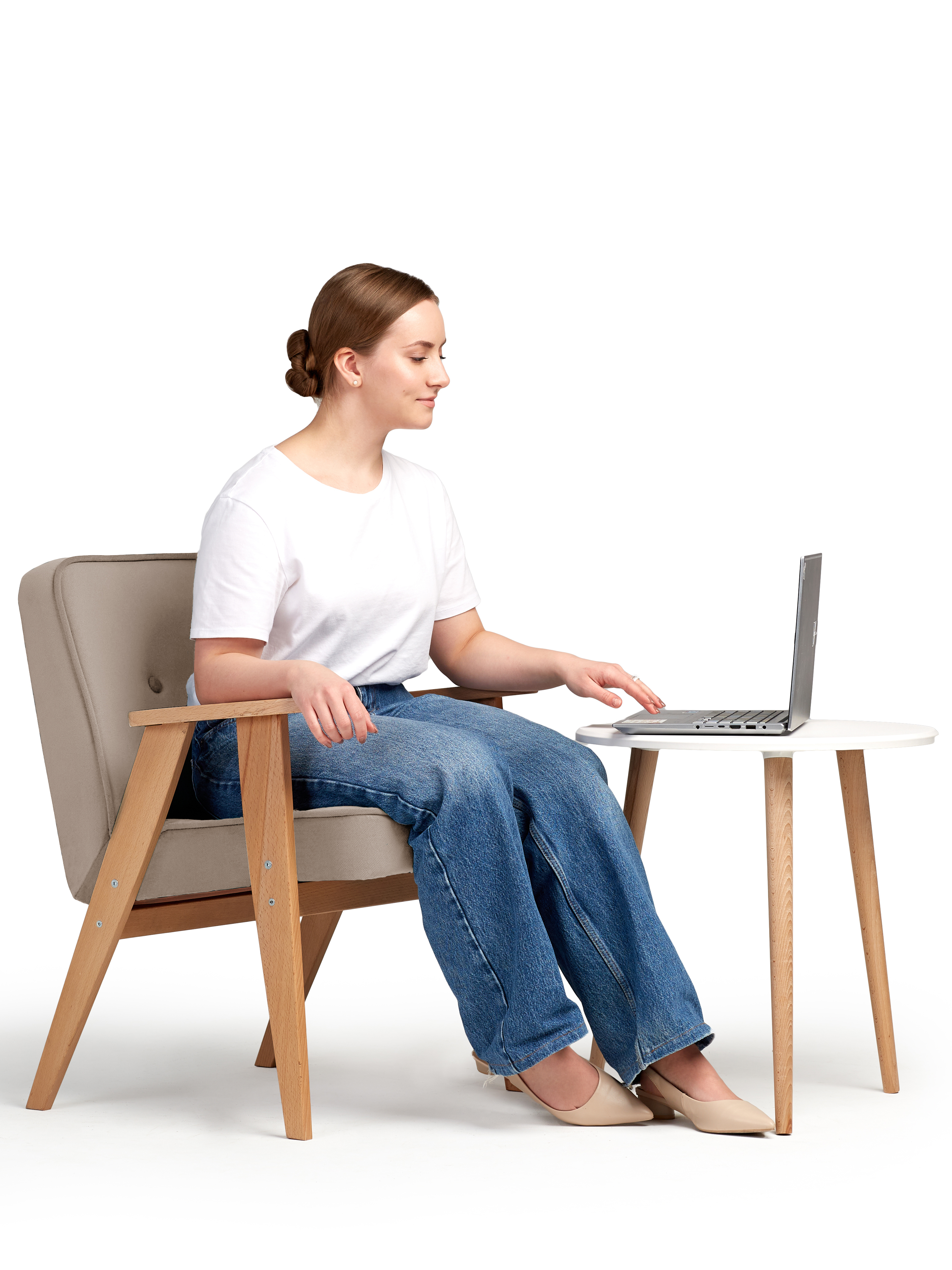 Изображение товара Кресло Диван не мебель Несс ne000018 60.5x76x64 см велюр цвет бежевый