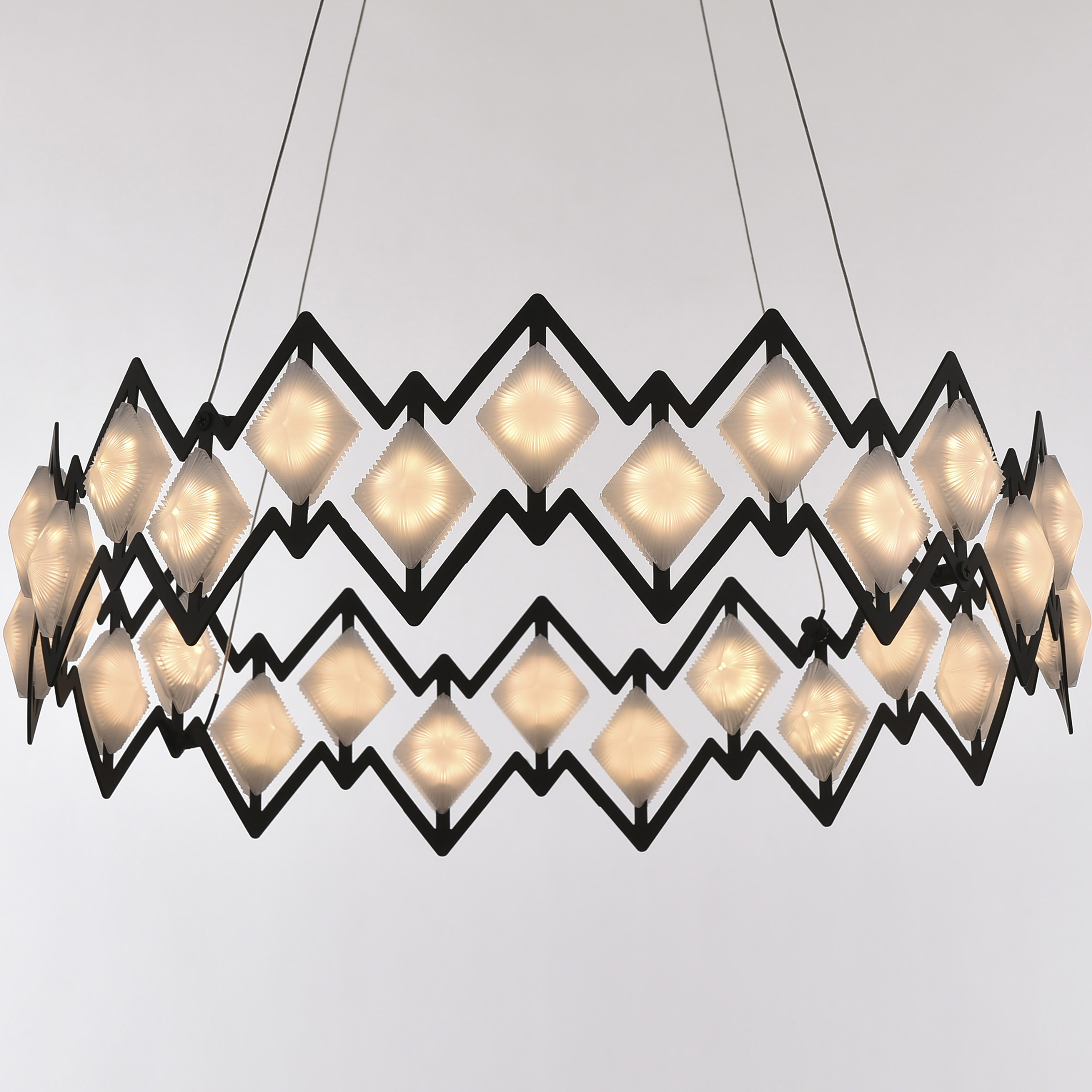 Изображение товара Люстра подвесная светодиодная Arte Perfetto luce Ferrara 3307.md8228-400 Black