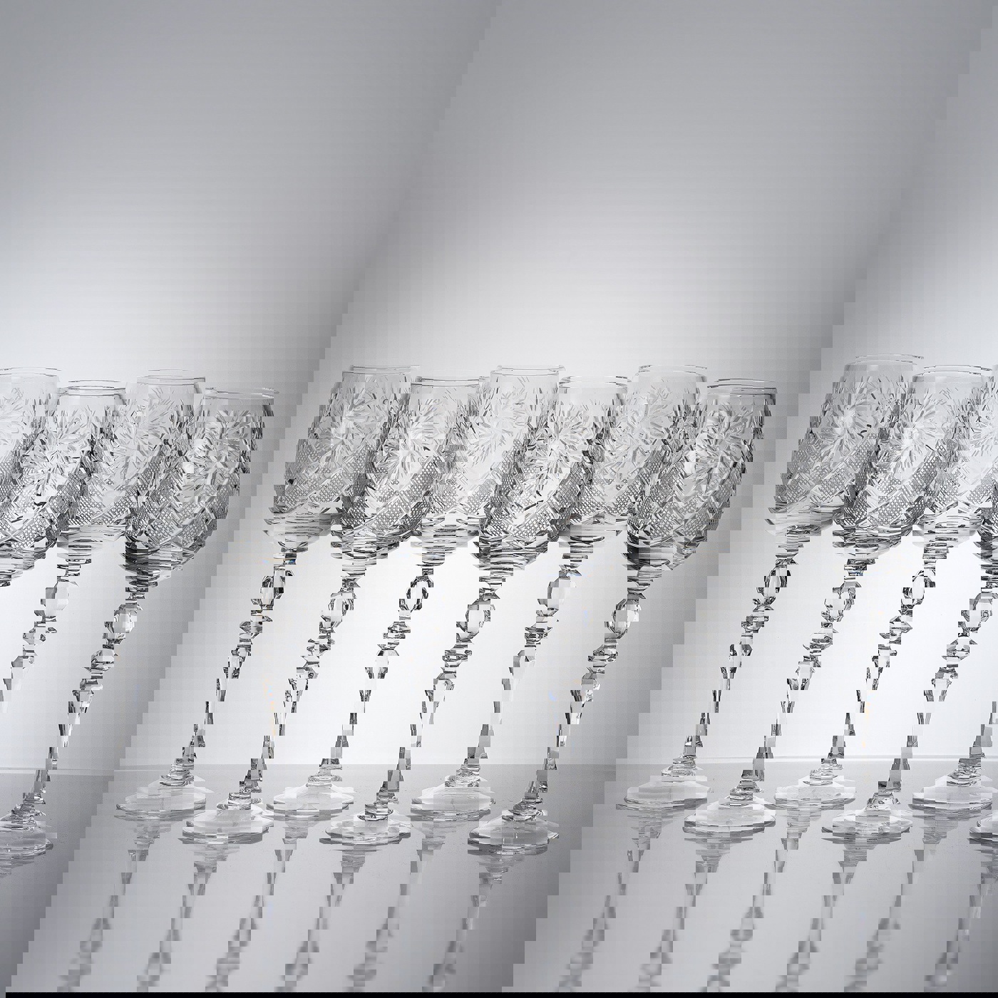 Изображение товара Набор из 6 хрустальных бокалов для вина Неман 7565 230 мл