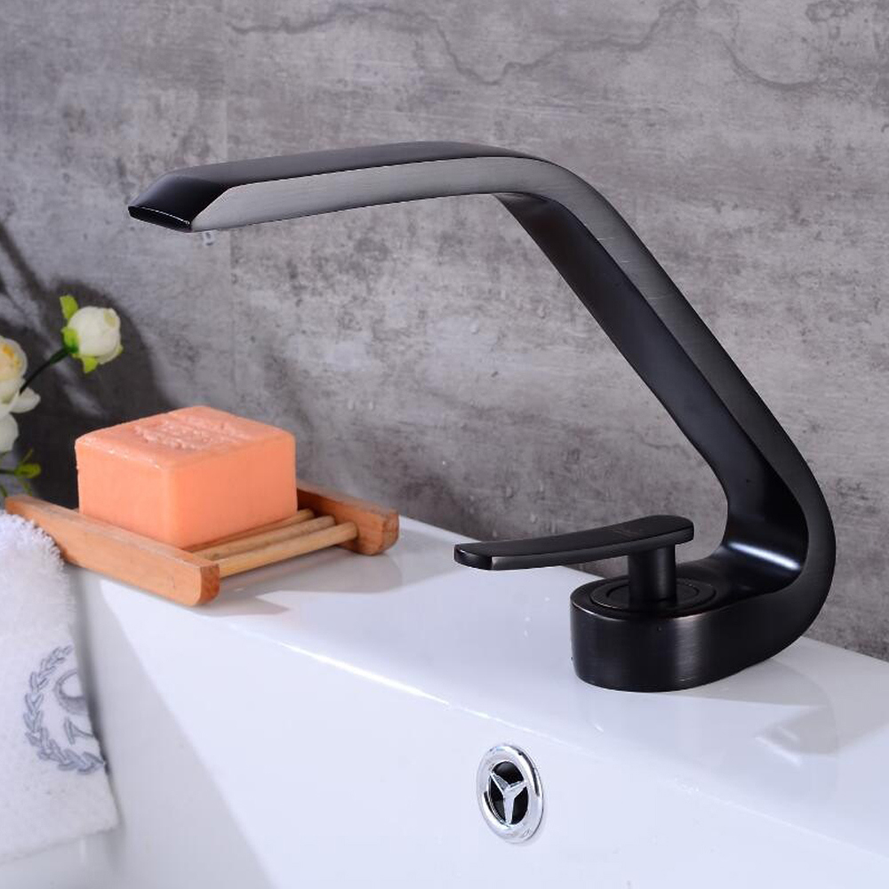 Изображение товара Смеситель для раковины BOCH MANN HOE B BM9633 однорычажный цвет черный