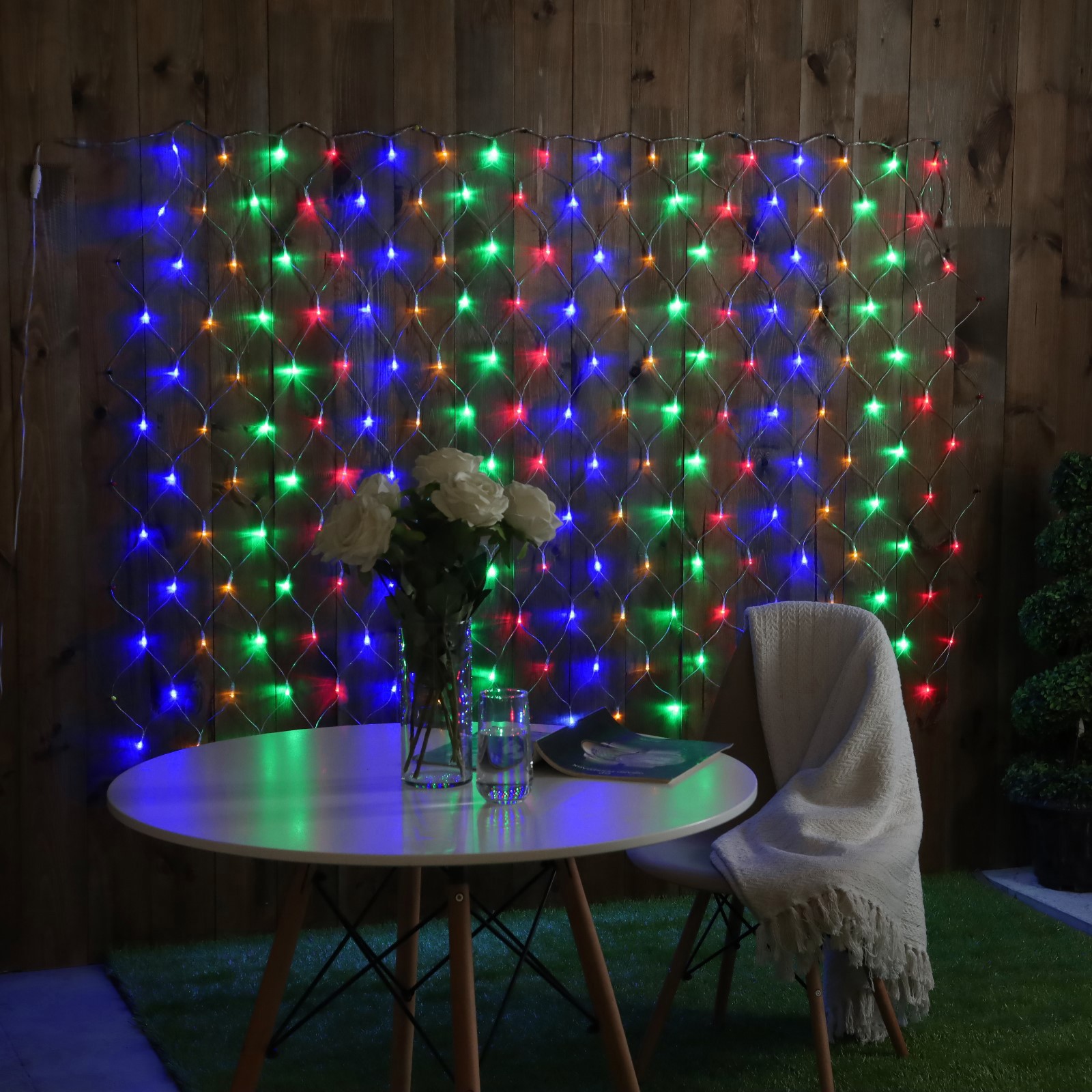 Изображение товара Электрогирлянда Сеть Luazon Lighting 2x2 м 192 лампы разноцветная