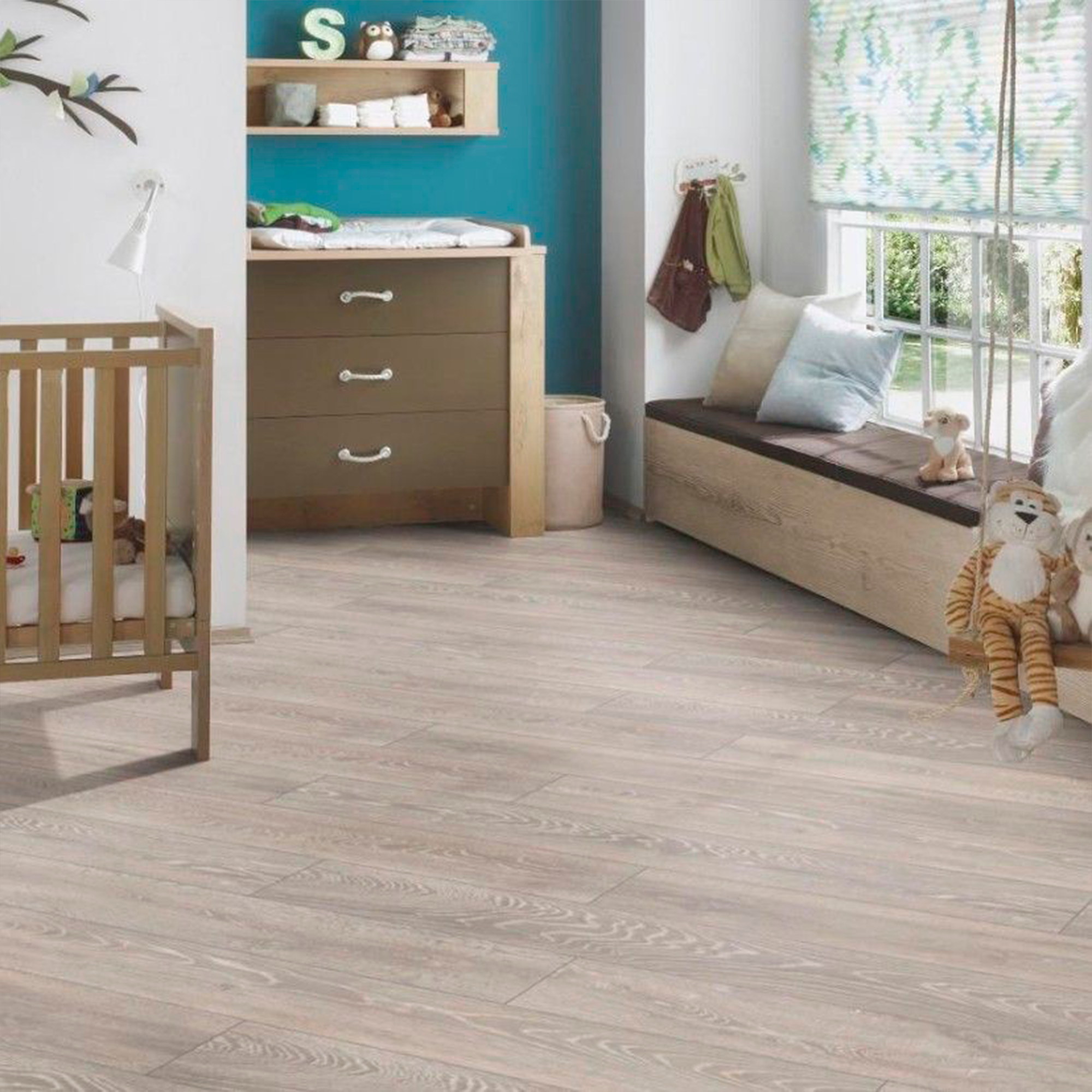 Изображение товара Ламинат Kronospan Super Natural Classic Дуб Боулдор 33 класс толщина 8 мм с фаской 2.22 м²