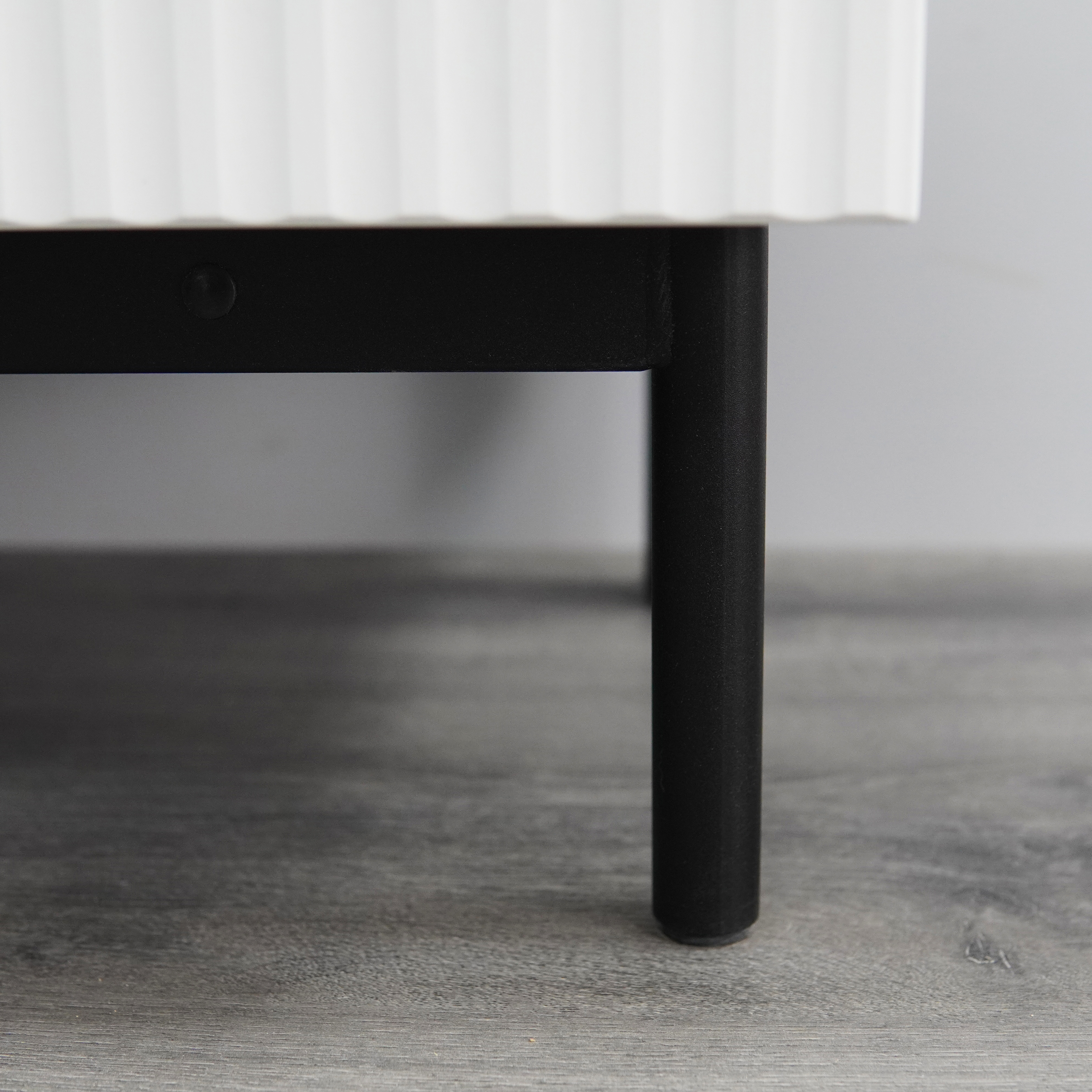 Изображение товара Комод Nahouse Лофт 2 ящика 140x42x83 см ЛДСП цвет белый/белый