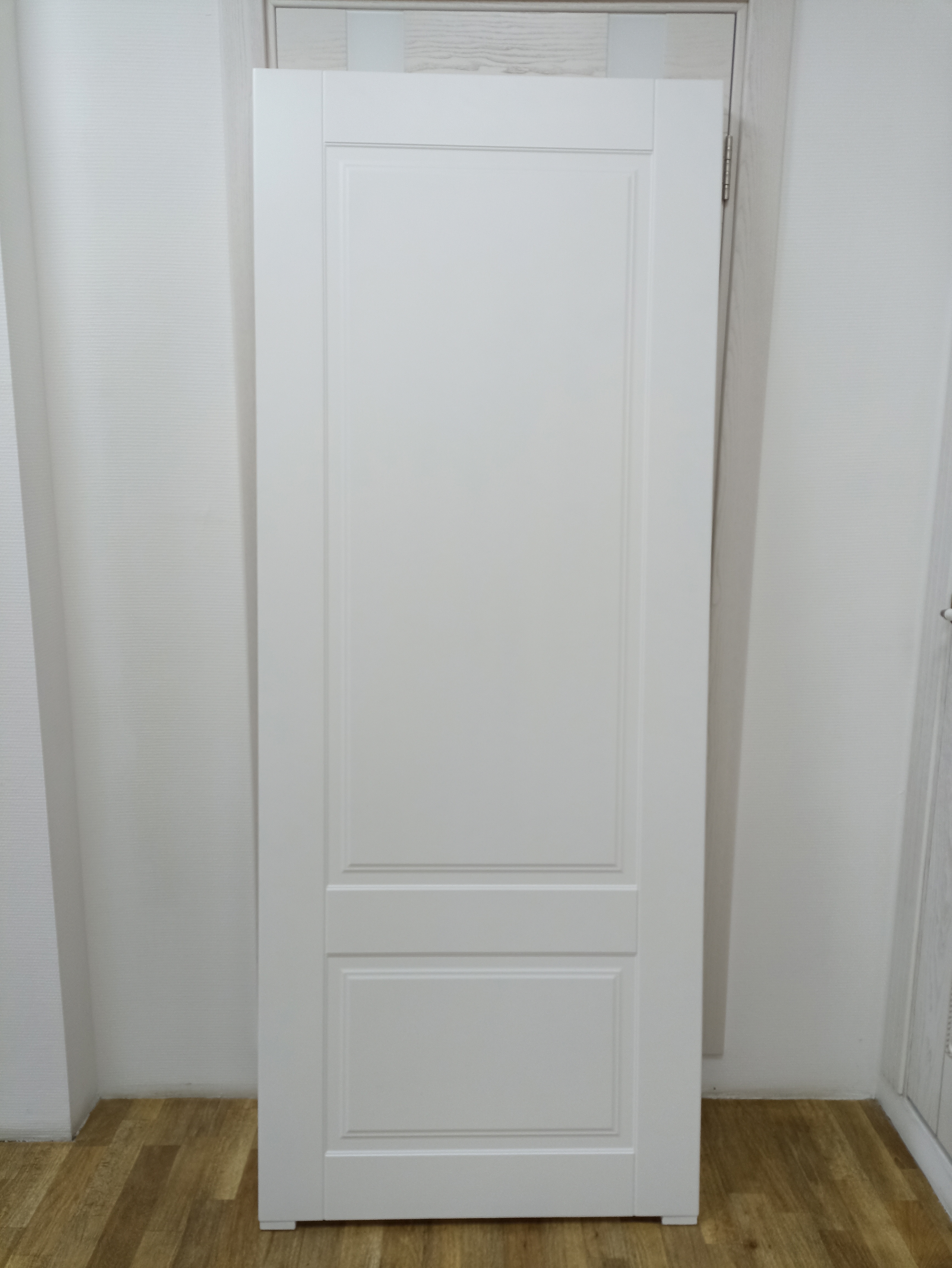 Изображение товара Комплект межкомнатной двери Легенда Лацио глухая 200x60см эмаль цвет белый с коробом и наличниками