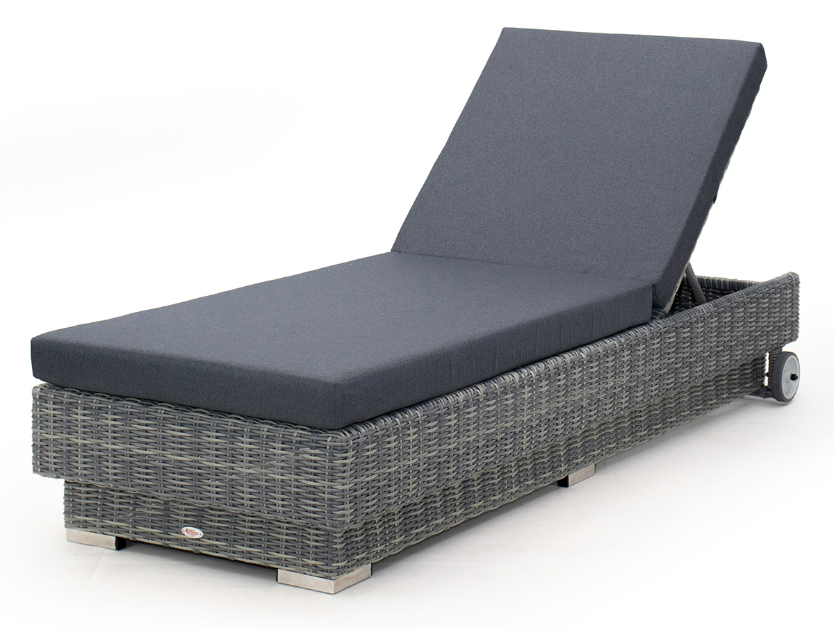 Изображение товара Шезлонг с подушкой Kornera Вояж 200 x 70 см
