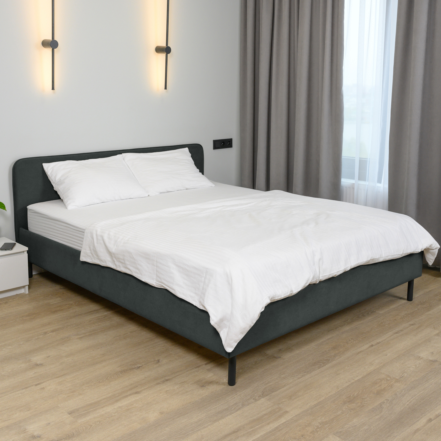 Изображение товара Кровать Romack Dali 168x81x207 см велюр графит двуспальная Россия