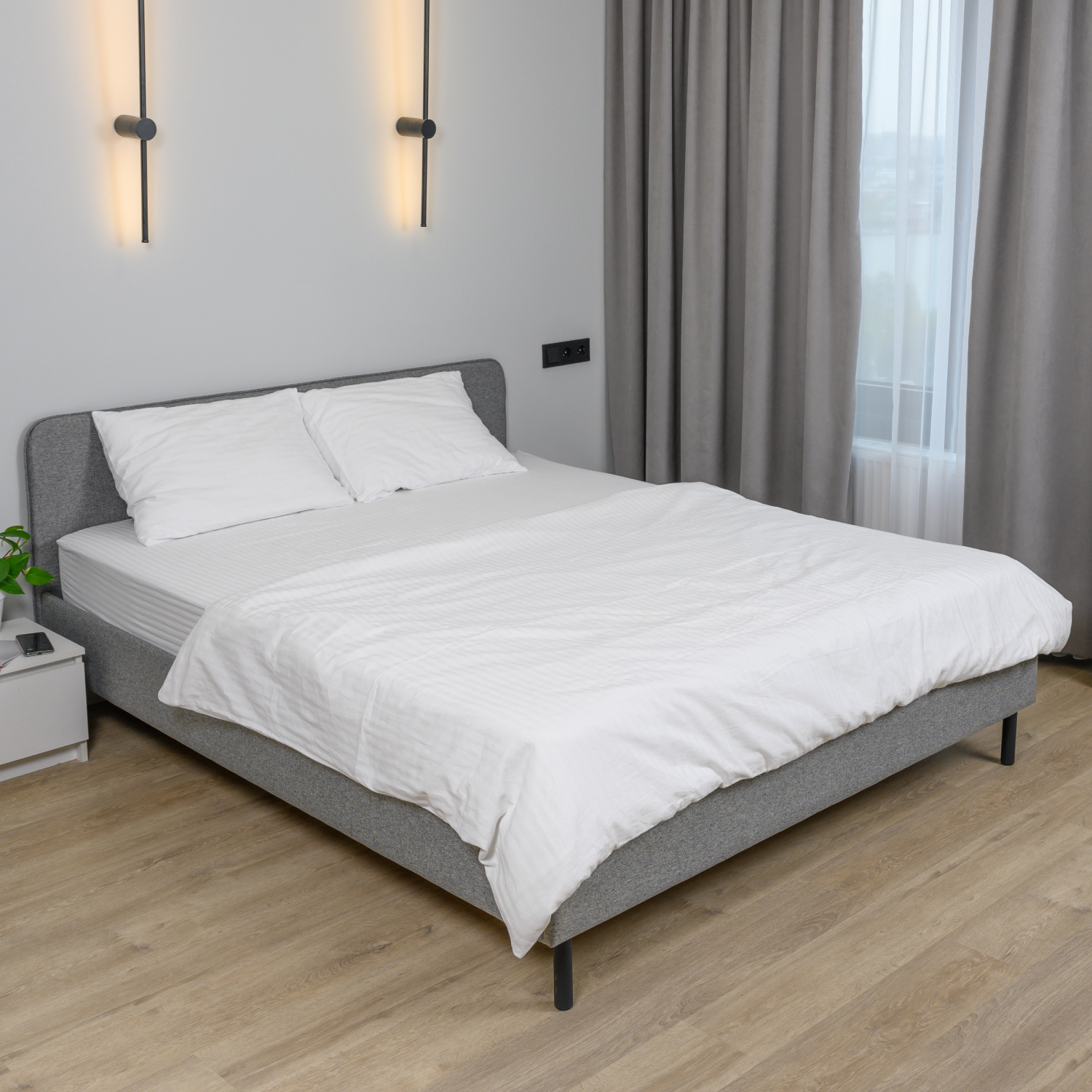 Изображение товара Кровать Dali 160x200 см Romack стильная универсальная с рогожкой