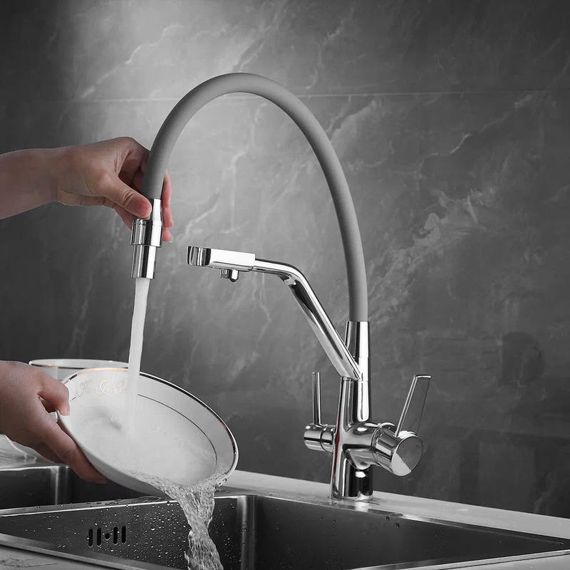 Изображение товара Однорычажный смеситель Rose R558 для кухни с глянцевым покрытием и водосберегающим аэратором