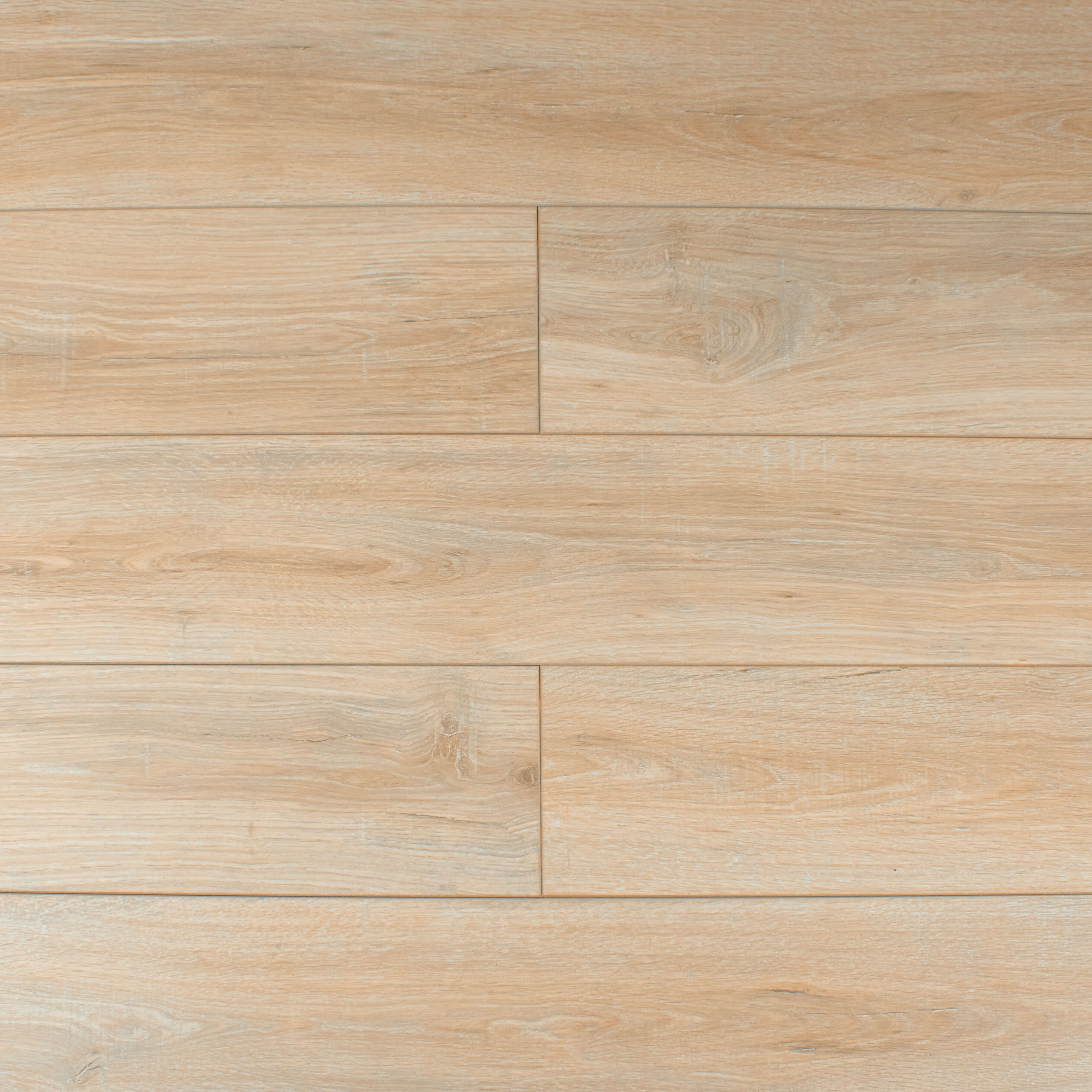 Изображение товара Ламинат Woodstyle Дуб Бора Северный 33 класс 8 мм с фаской 2.16 м²