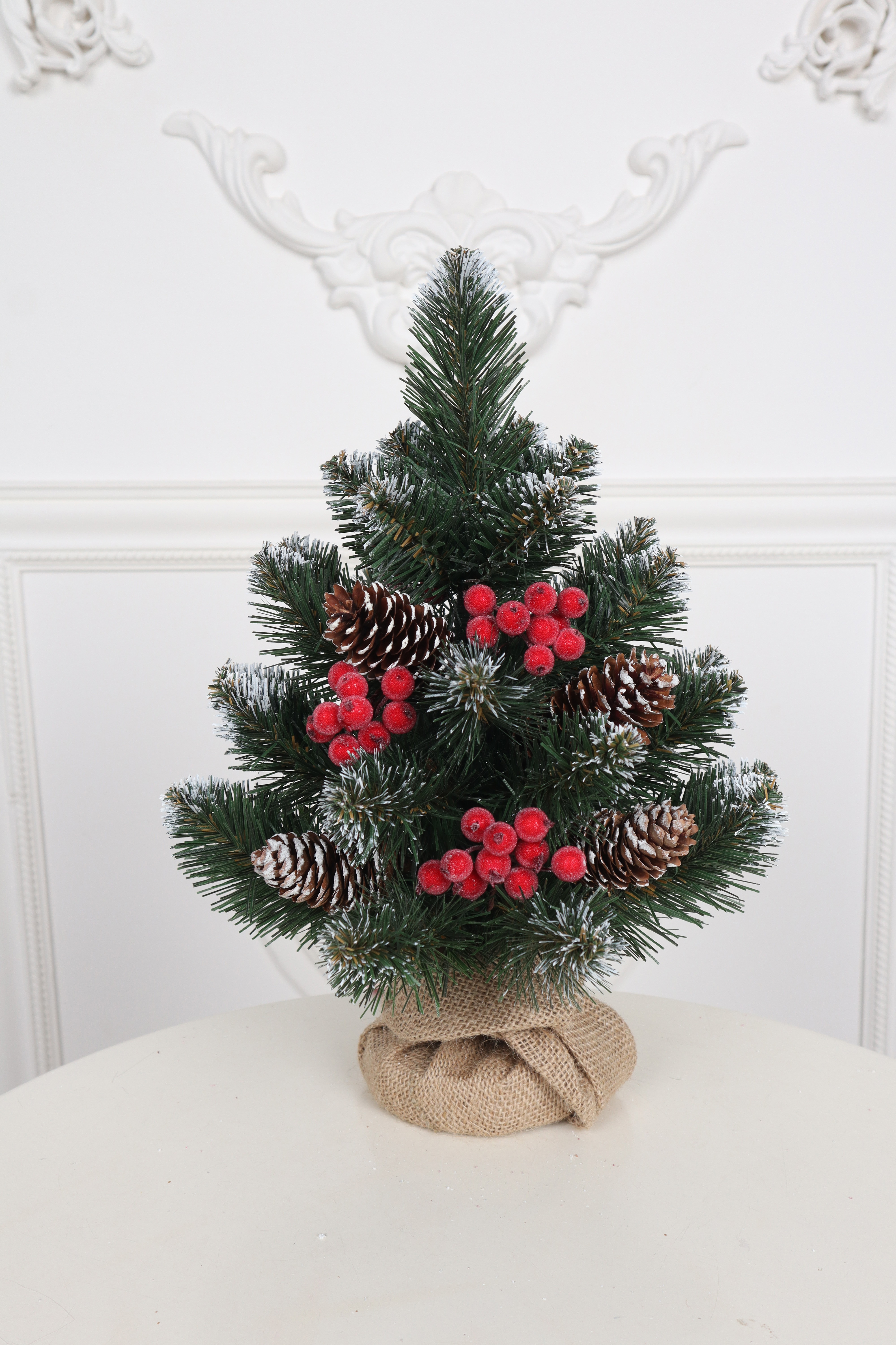 Изображение товара Искусственная новогодняя елка высотой 35 см, ПВХ, Россия