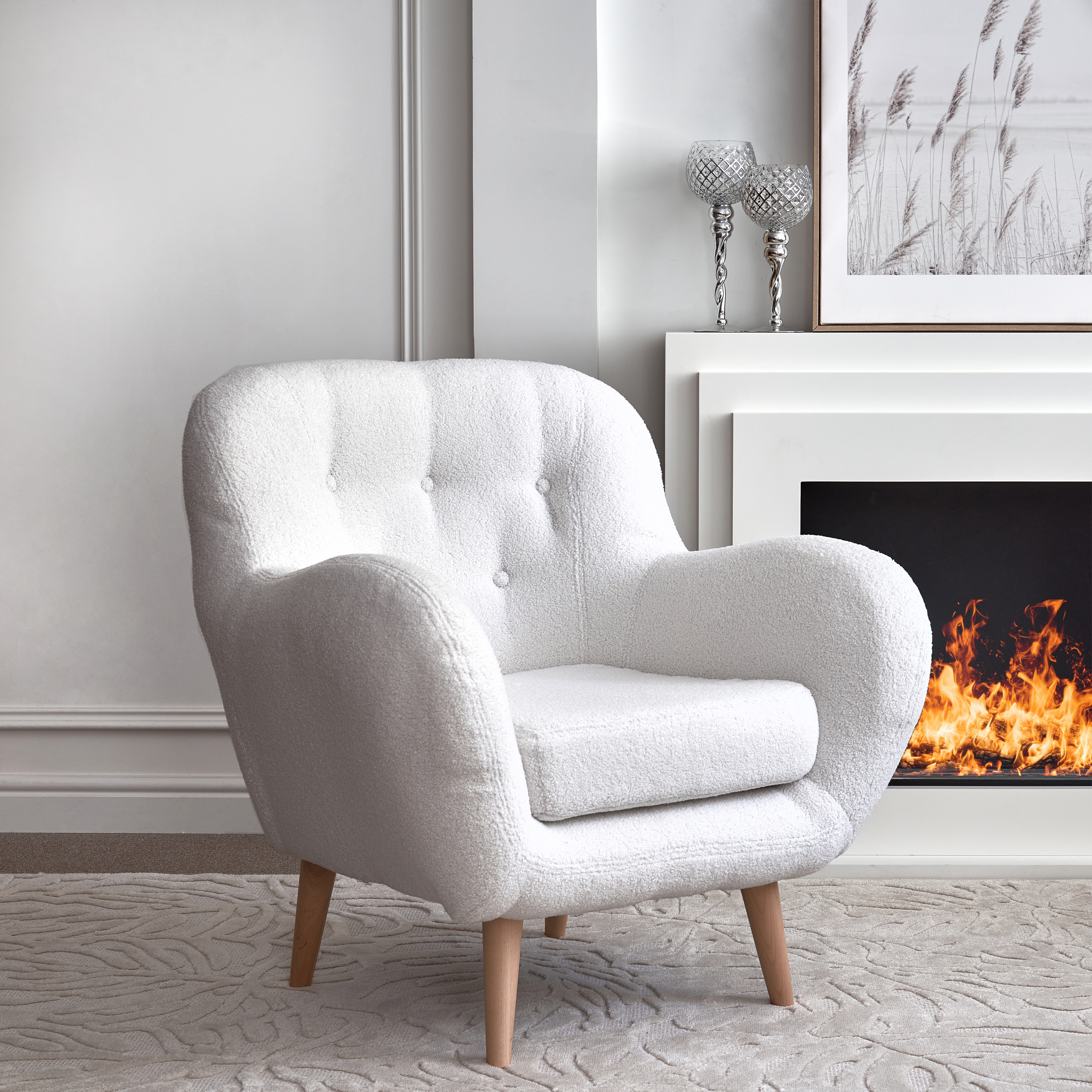 Изображение товара Кресло Dg-home Релакс с мягкими подлокотниками 90x90x80 см искусственный мех цвет белый