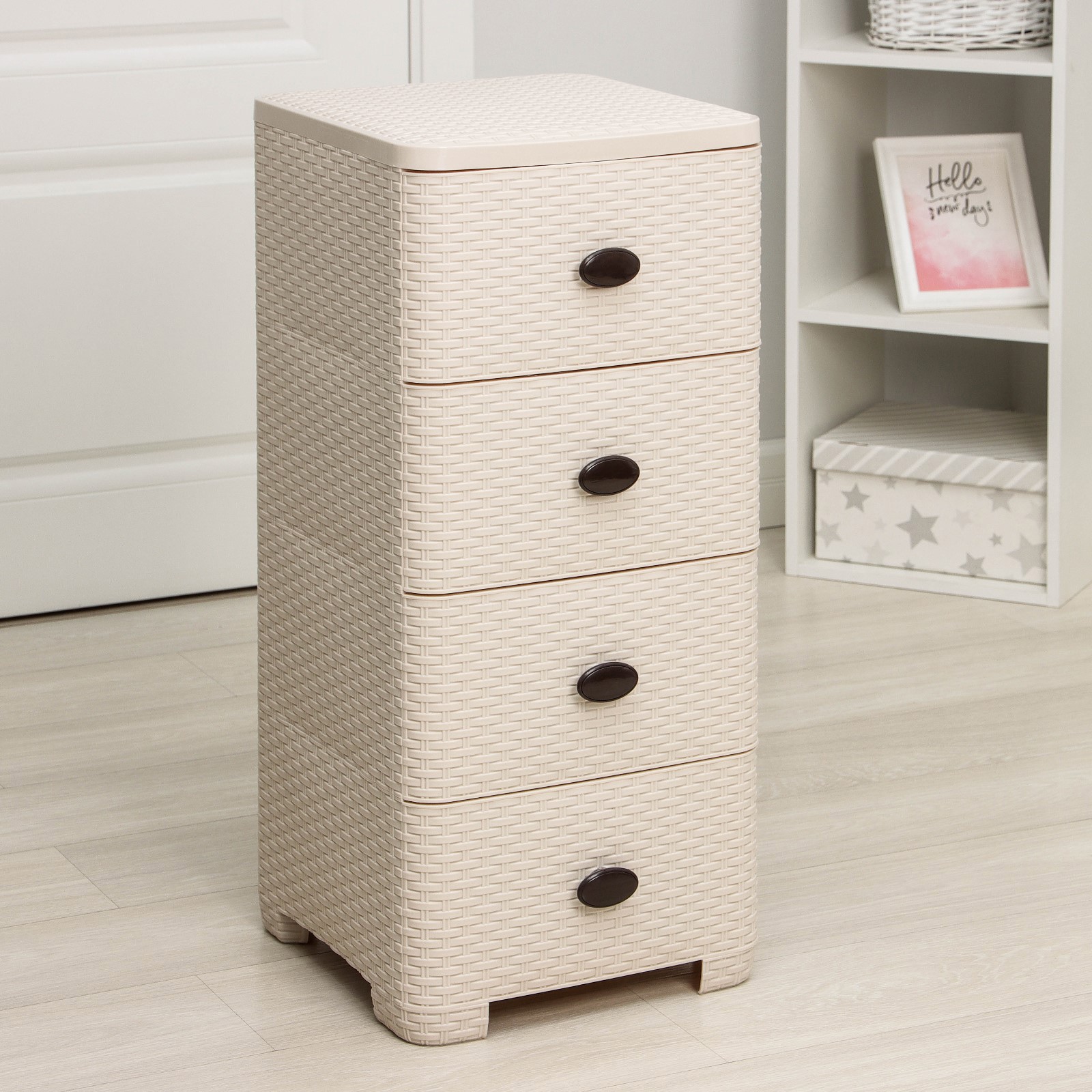 Изображение товара Комод Альтернатива 869761 4 ящика 36x37.5x83 см пластик цвет бежевый Изображение товара Комод Альтернатива 869761 4 ящика 36x37.5x83 см пластик цвет бежевый