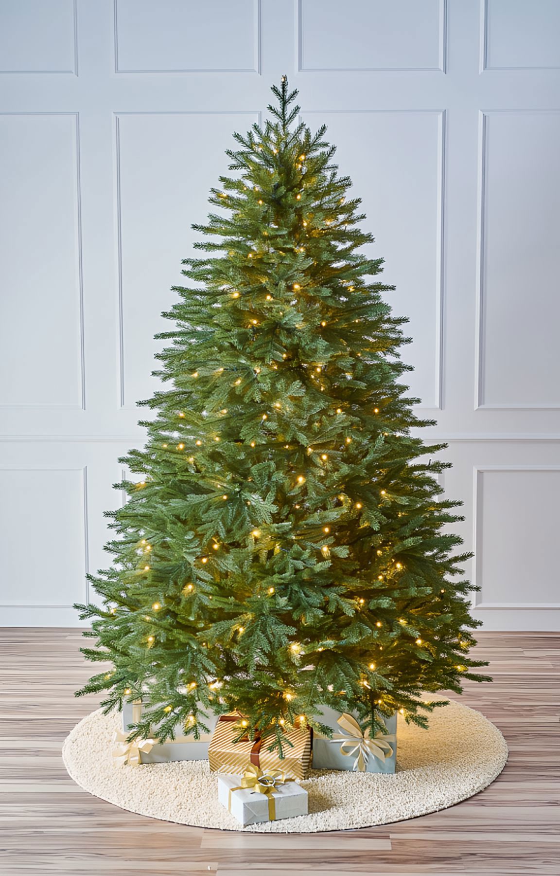 Изображение товара Искусственная елка Max christmas ЕСВЛ 30 Версальская 300 см