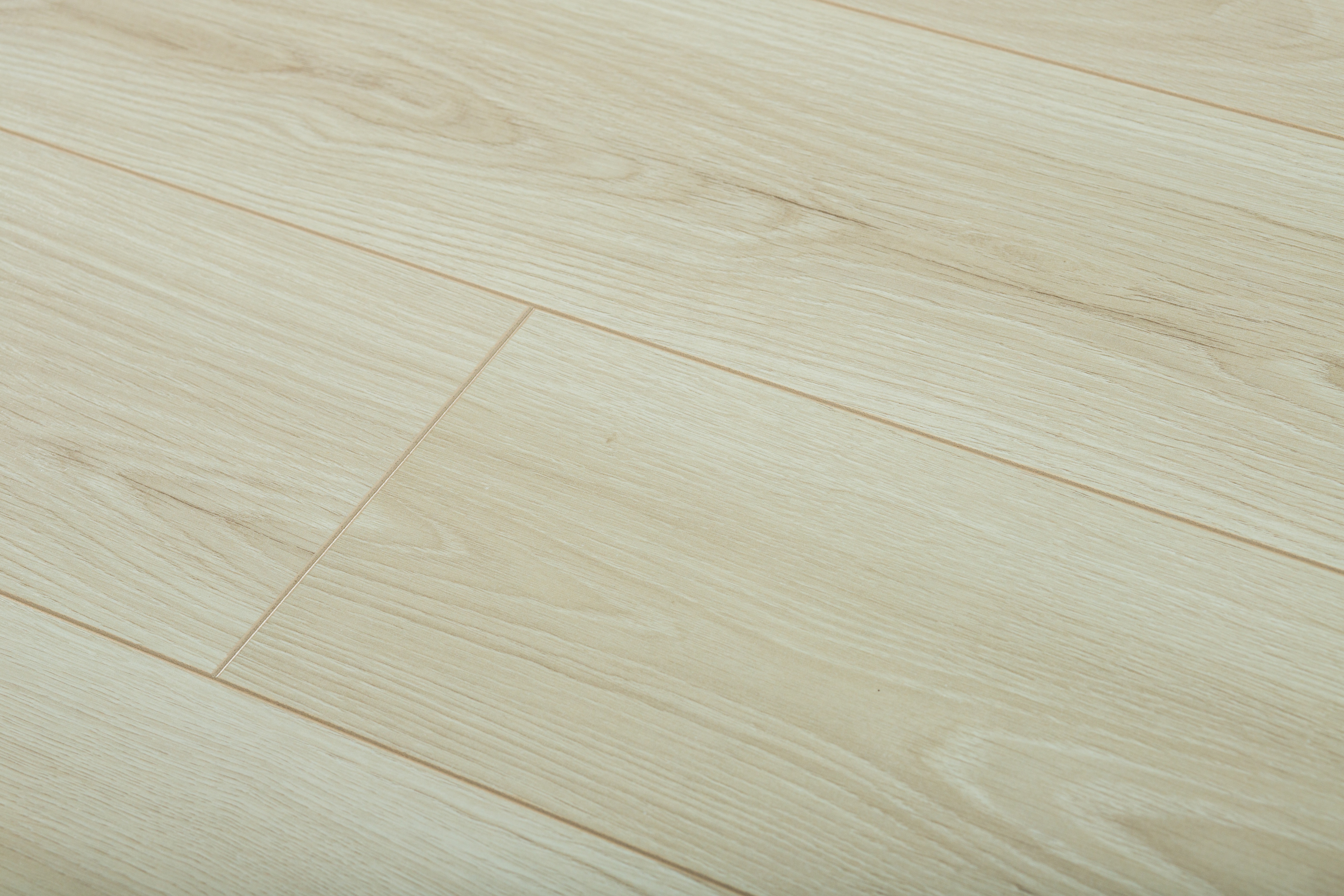 Изображение товара Ламинат Camsan Platinum Plus Дуб Милас 33 класс 10 мм с фаской 1.84 м²