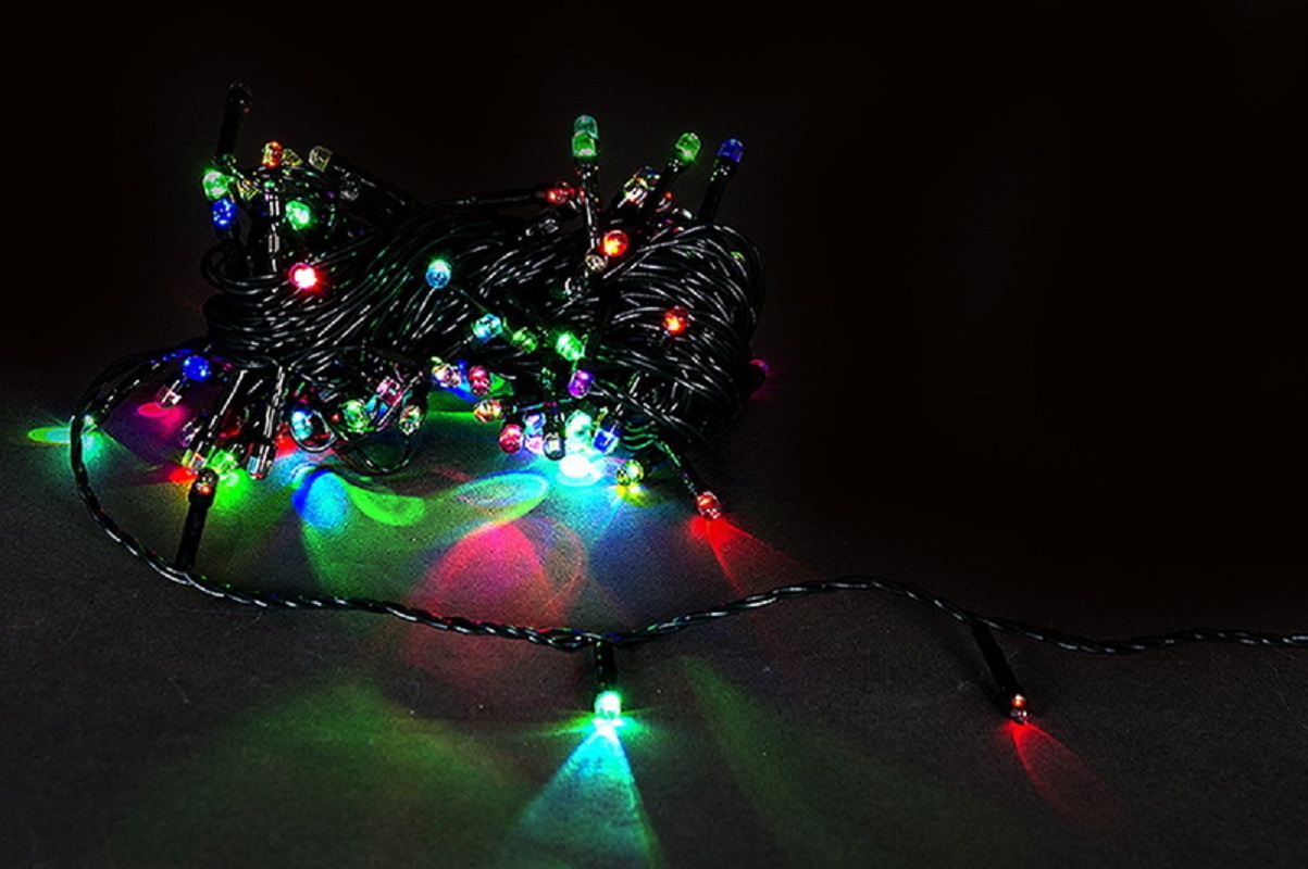 Изображение товара Комнатная светодиодная гирлянда Sneha A-001A RGB 10 м 100 диодов разноцветная