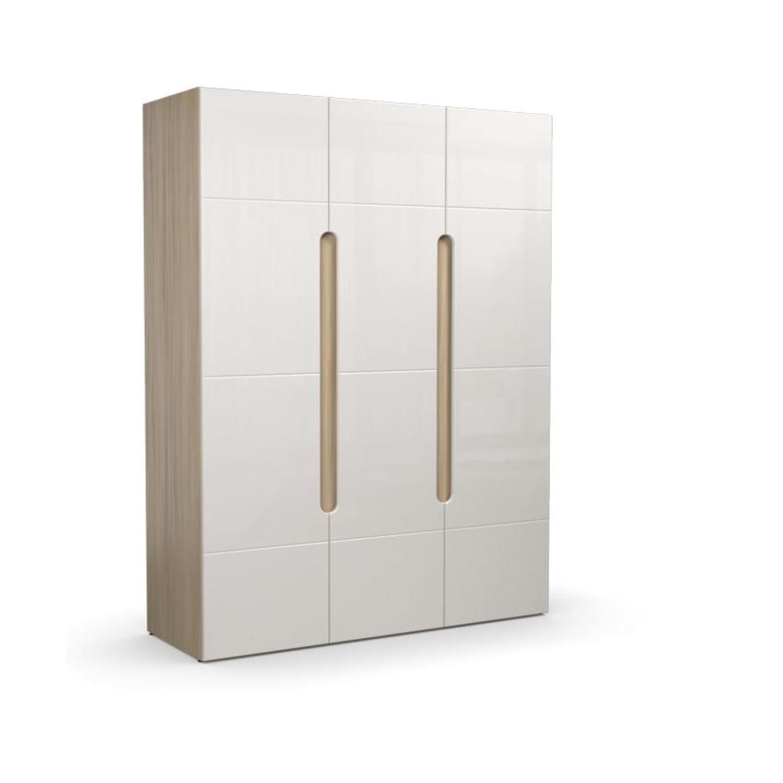 Изображение товара Шкаф распашной Клик мебель 135x205x53.2 см из ЛДСП белый для жилых помещений