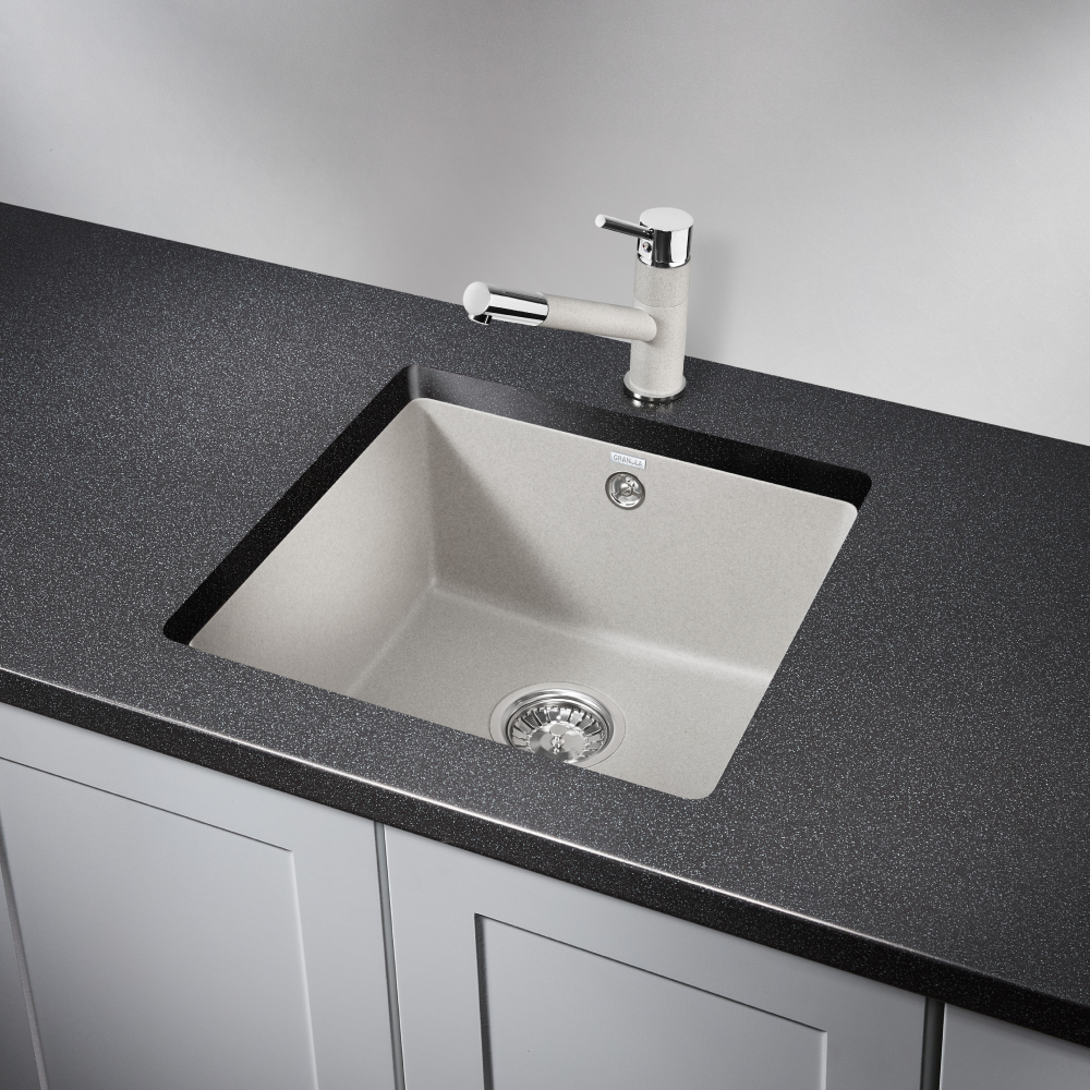 Изображение товара Мойка кухонная кварцевая GRANULA GR-4451 455x460 мм базальт