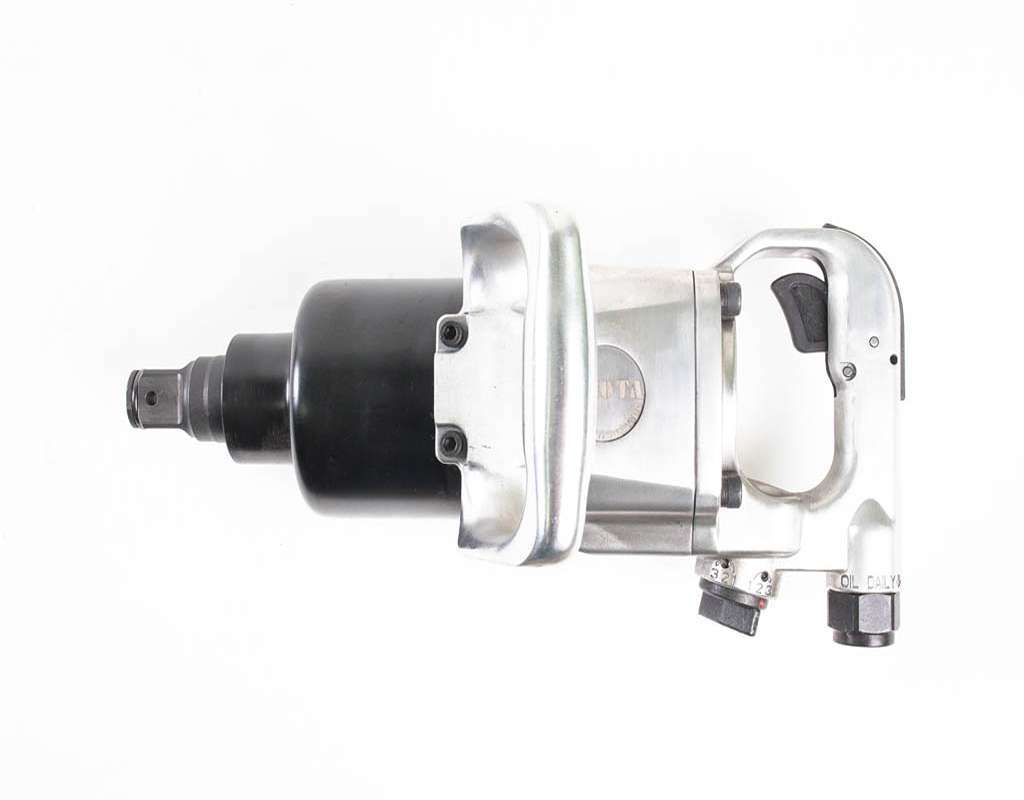 Изображение товара Гайковерт пневматический Licota PAW-10048S, 2439 Нм с коротким жалом