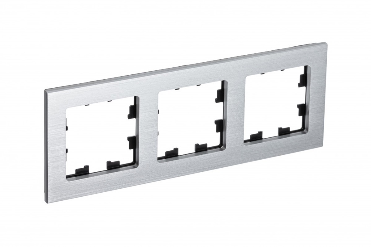 Изображение товара Рамка SYSTEME ELECTRIC AtlasDesign Nature ATN312103, 3 поста, серебро