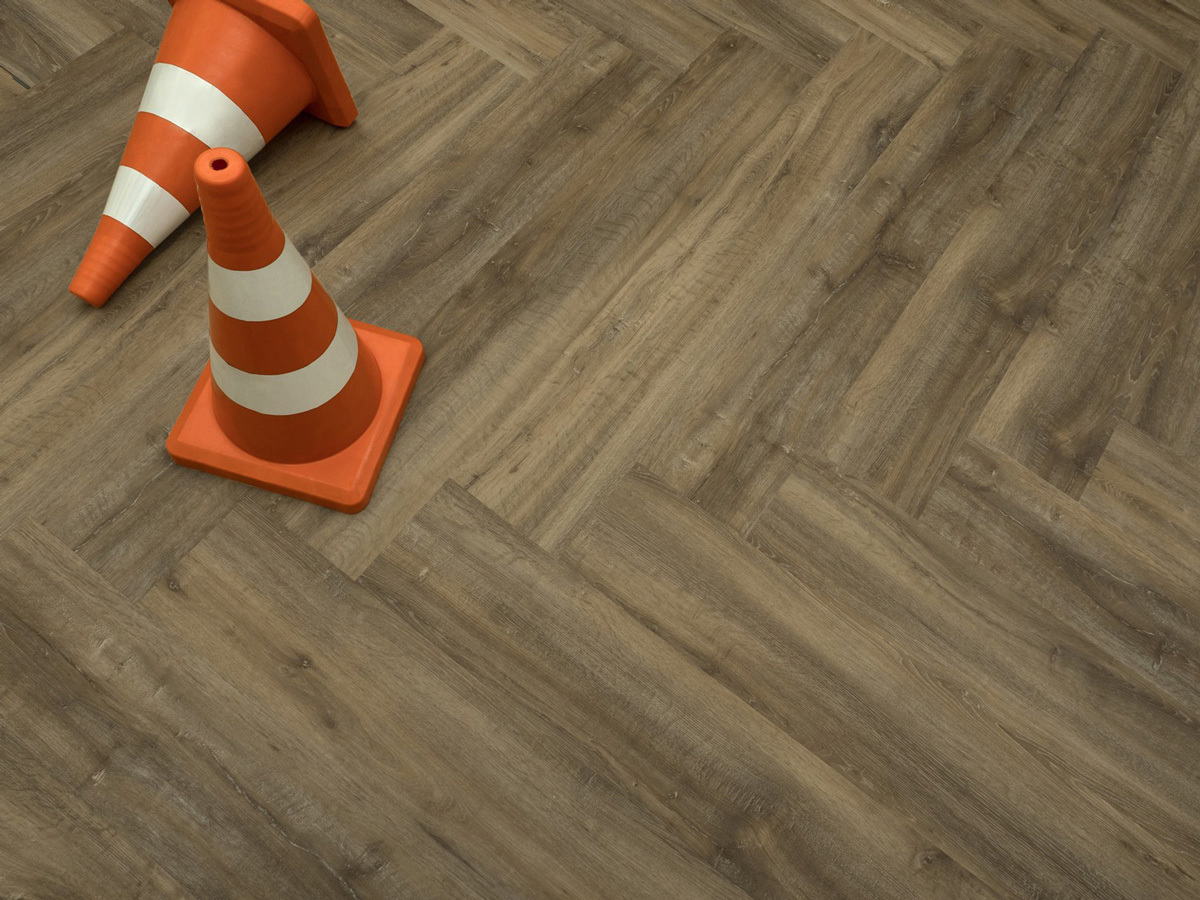 Изображение товара LVT Плитка Fine Floor FF-GEAR Дуб Муджелло 42 класс водостойкая с замковым соединением