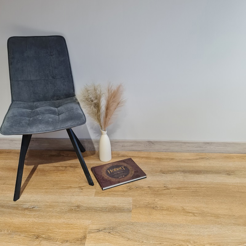 Изображение товара СПК плитка Swissfloor Лейк Лангерн 43 класс влагостойкая 122x18.4 см