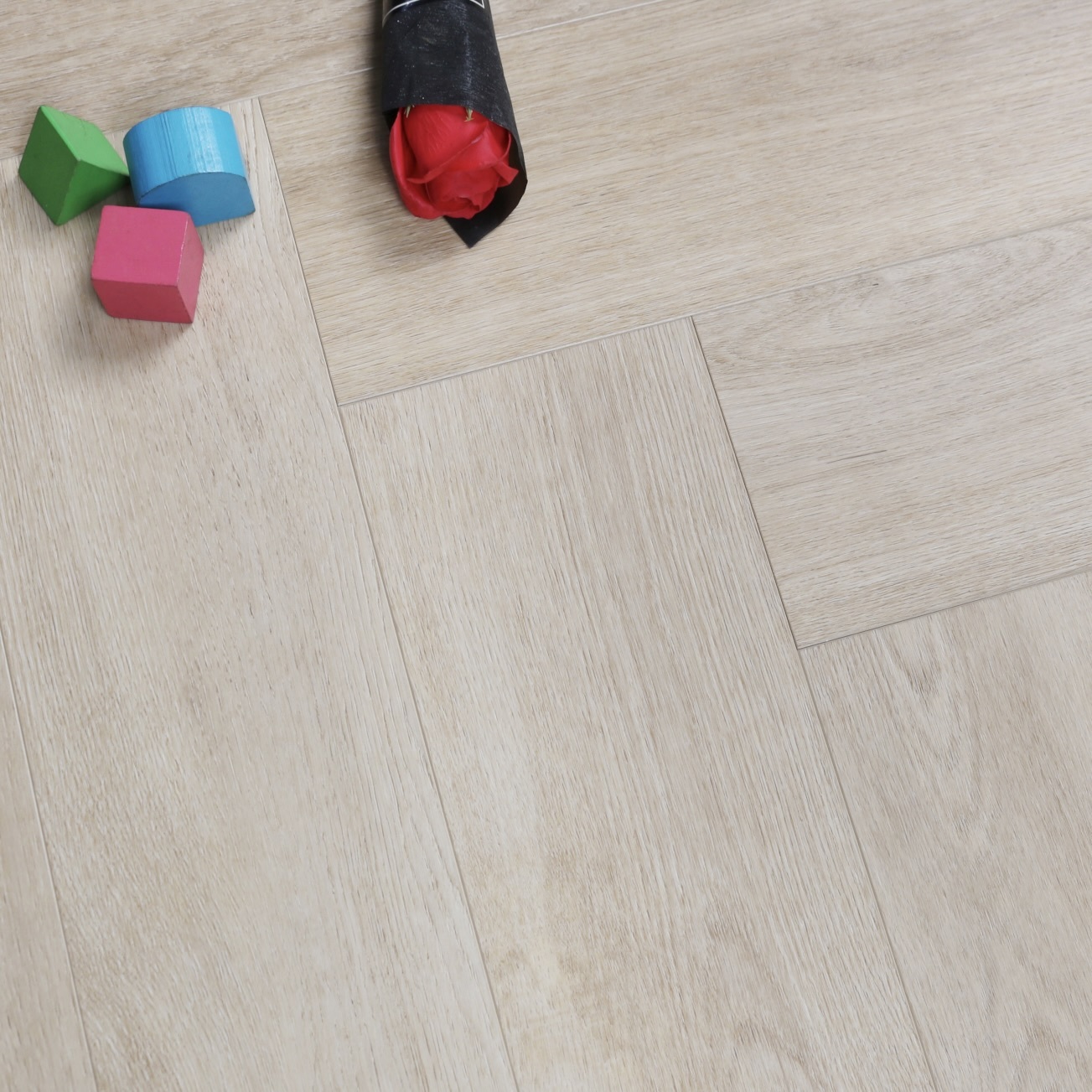 Изображение товара SPC плитка Novafloor Chataeu Дуб шале песочный 42 класс толщина 4.50 мм 1.31 м², цена за упаковку