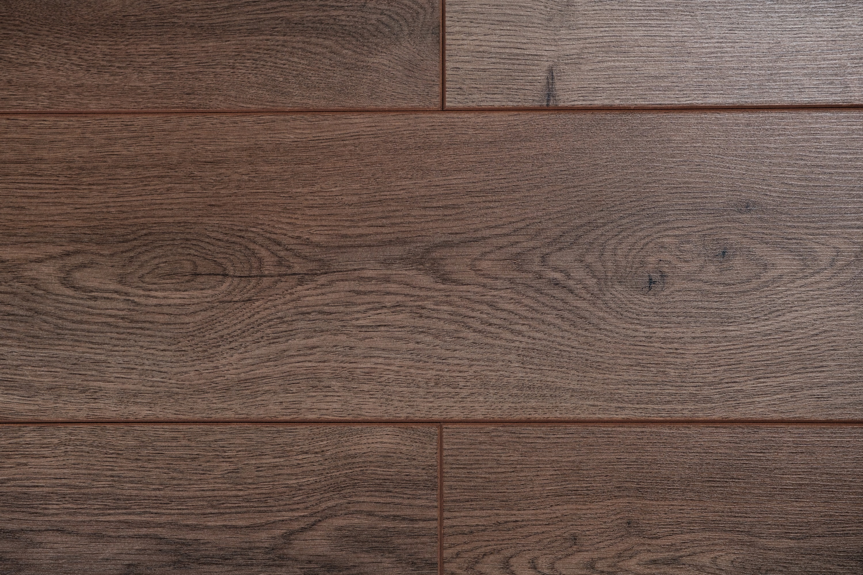 Изображение товара Ламинат Royce Elite Дуб Парри 33 класс 12 мм с фаской 1.334 м² строгий стиль