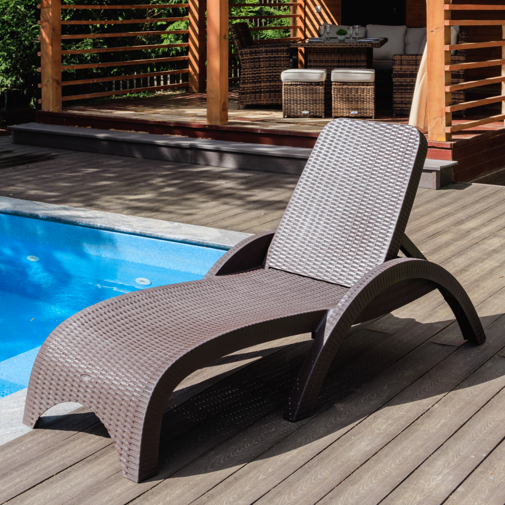 Изображение товара Шезлонг Royal Family Mark 187x73x44 см пластик коричневый