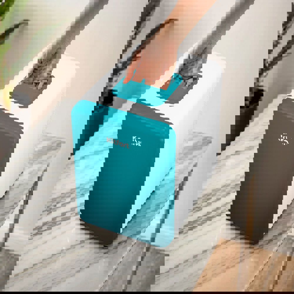 Изображение товара Компактный холодильник для косметики и лекарств Kitfort KT-4104 бирюзовый