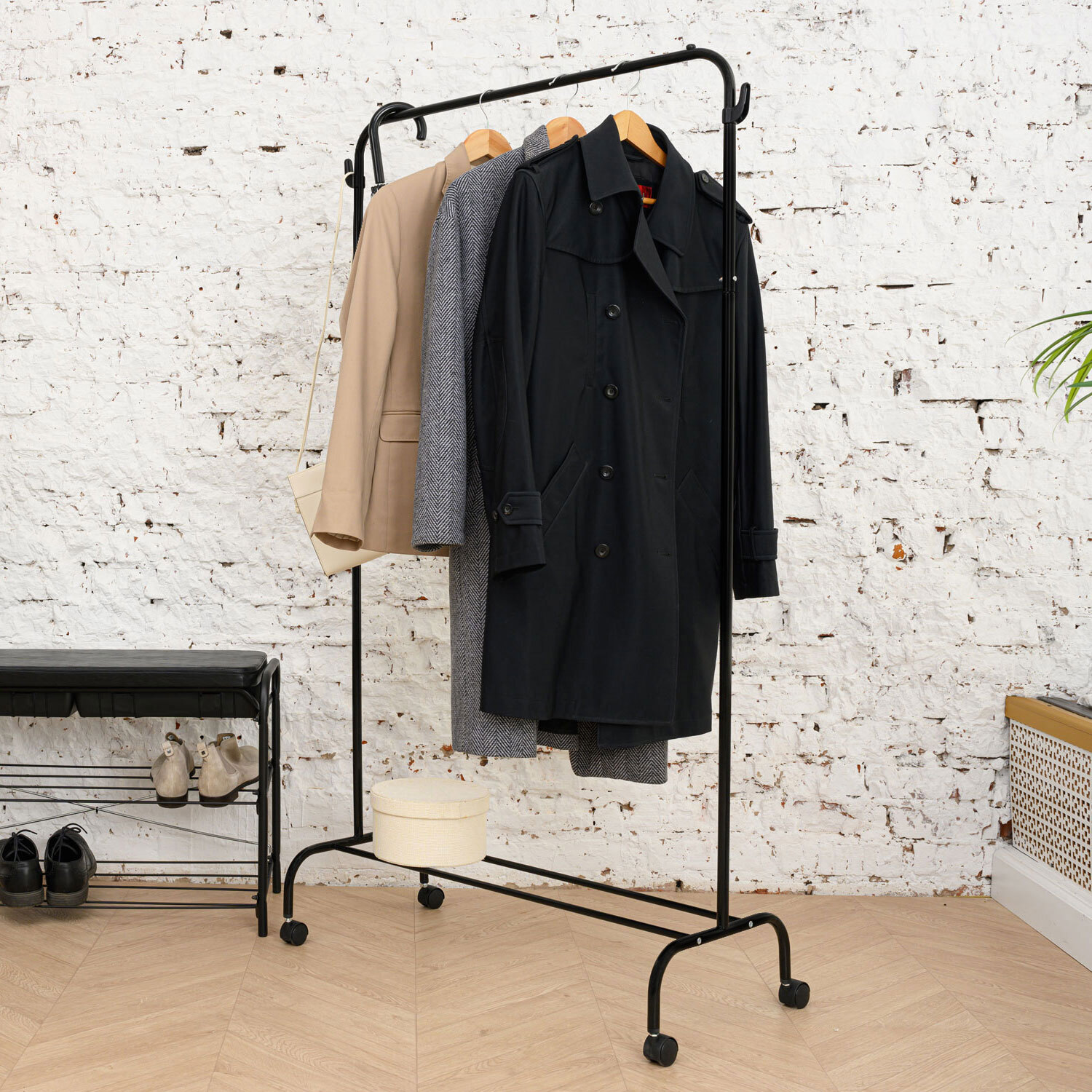 Изображение товара Вешалка напольная NIKA ВГ2-LM/Ч черная 86.5x155.5 см