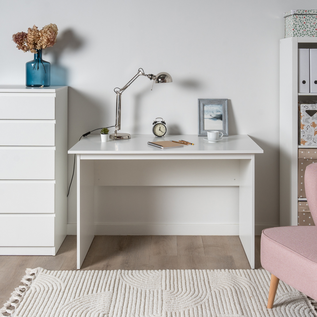 Изображение товара Письменный стол Праксис 120x75x65 см из ЛДСП белый в скандинавском стиле