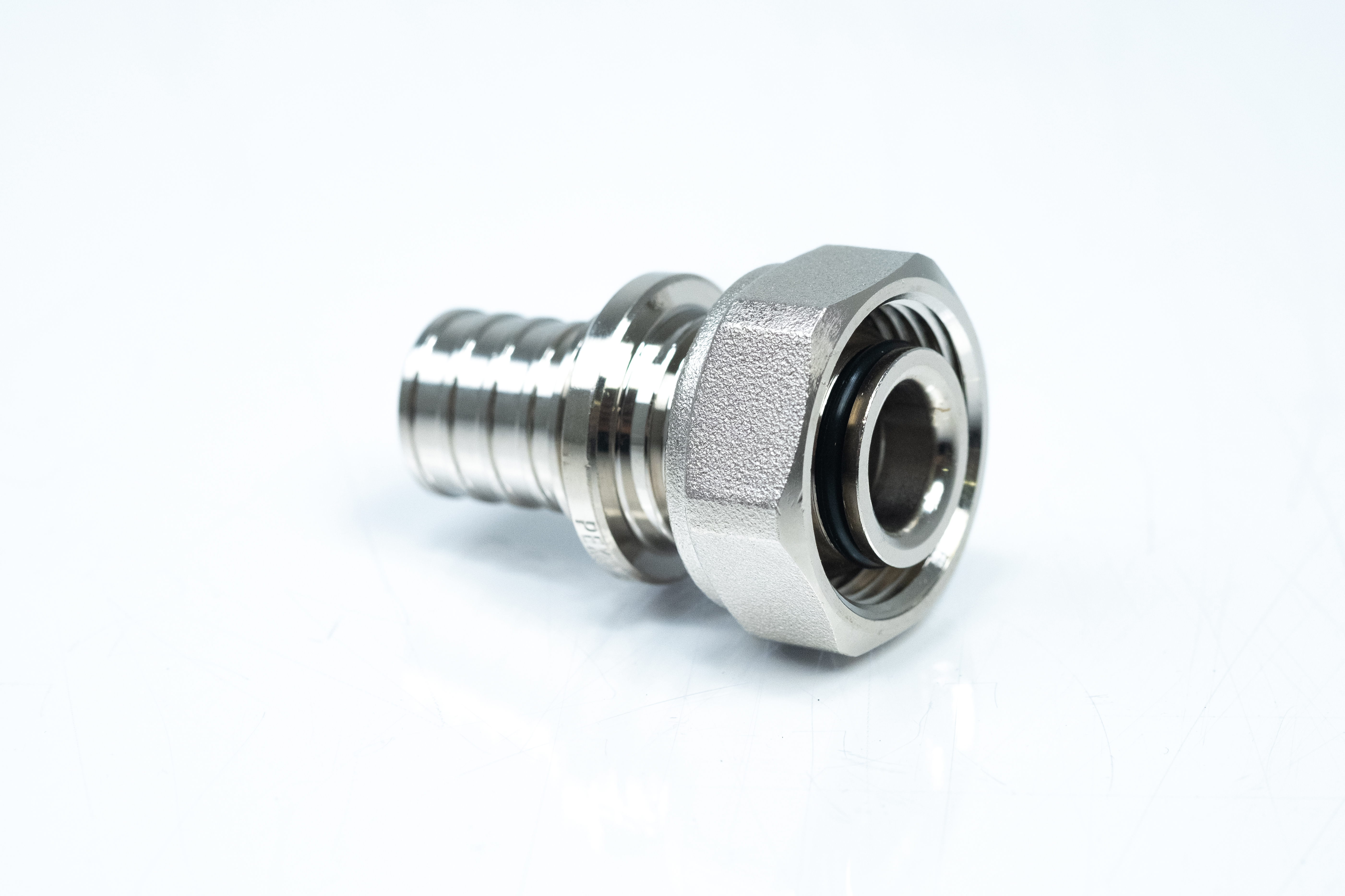 Изображение товара Муфта переходная Рехау 3/4"x20 мм ВР латунь для водоснабжения