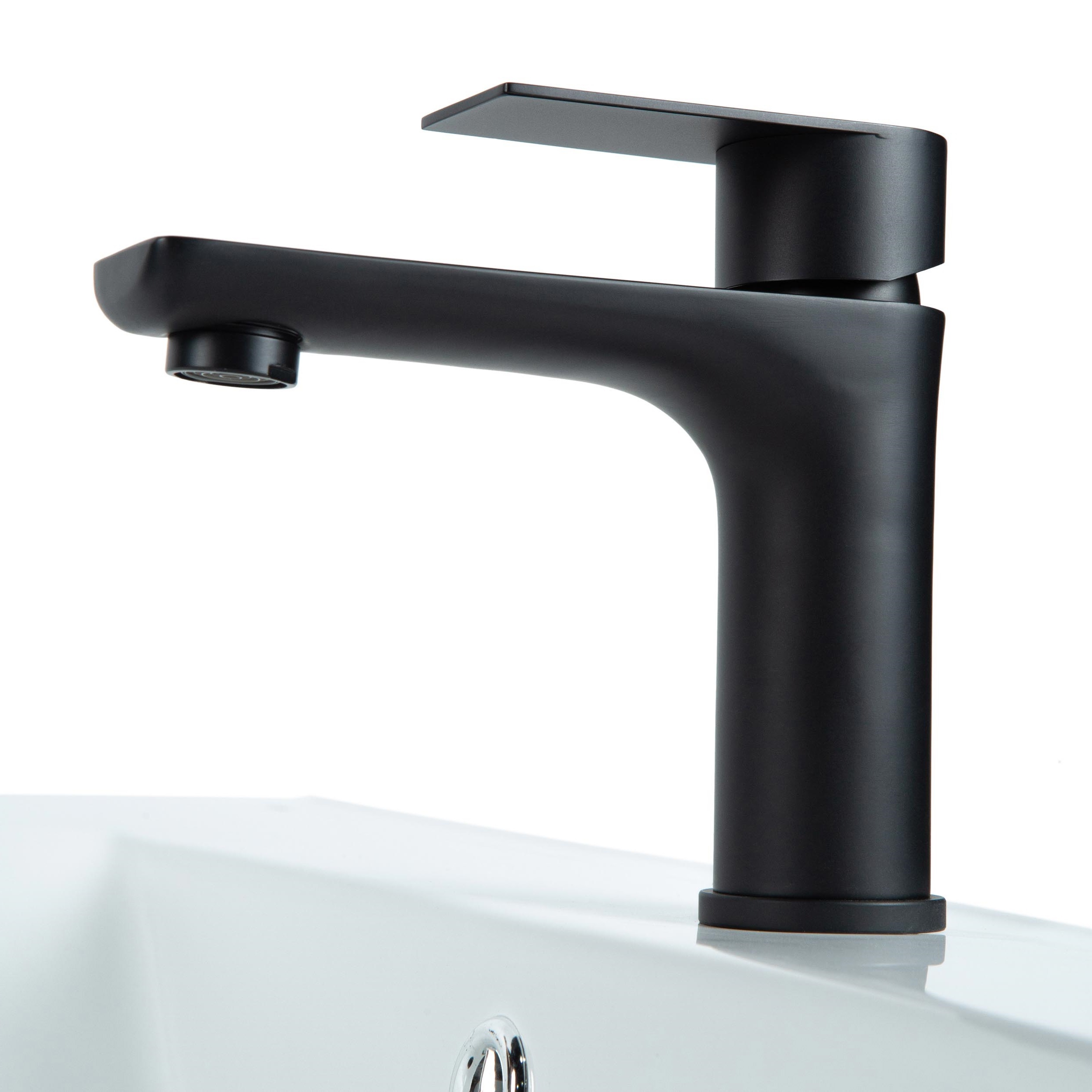 Изображение товара Смеситель для раковины BOND Smart BL622188 однорычажный без донного клапана цвет черный