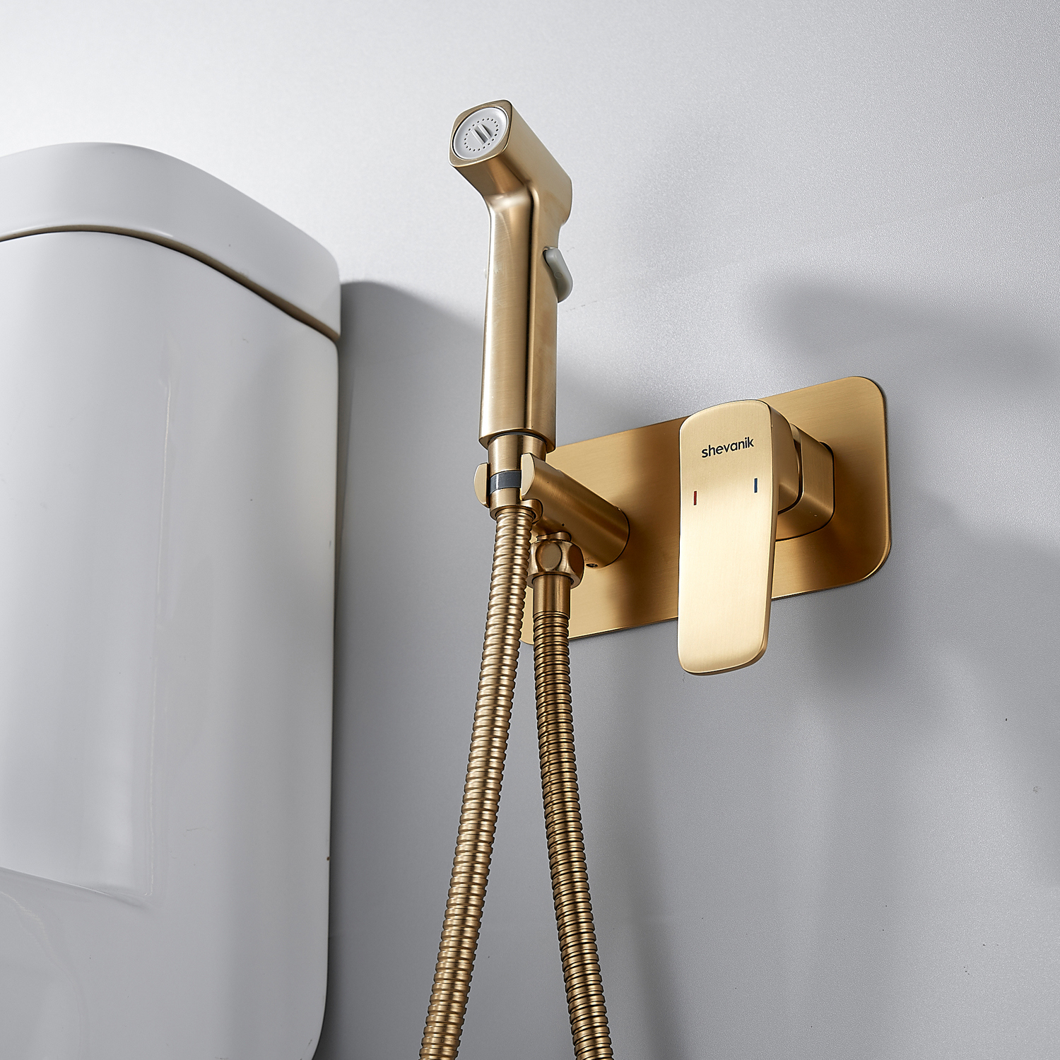 Изображение товара Набор для подключения гигиенического душа Shevanik S99 S9905G цвет Золотистый