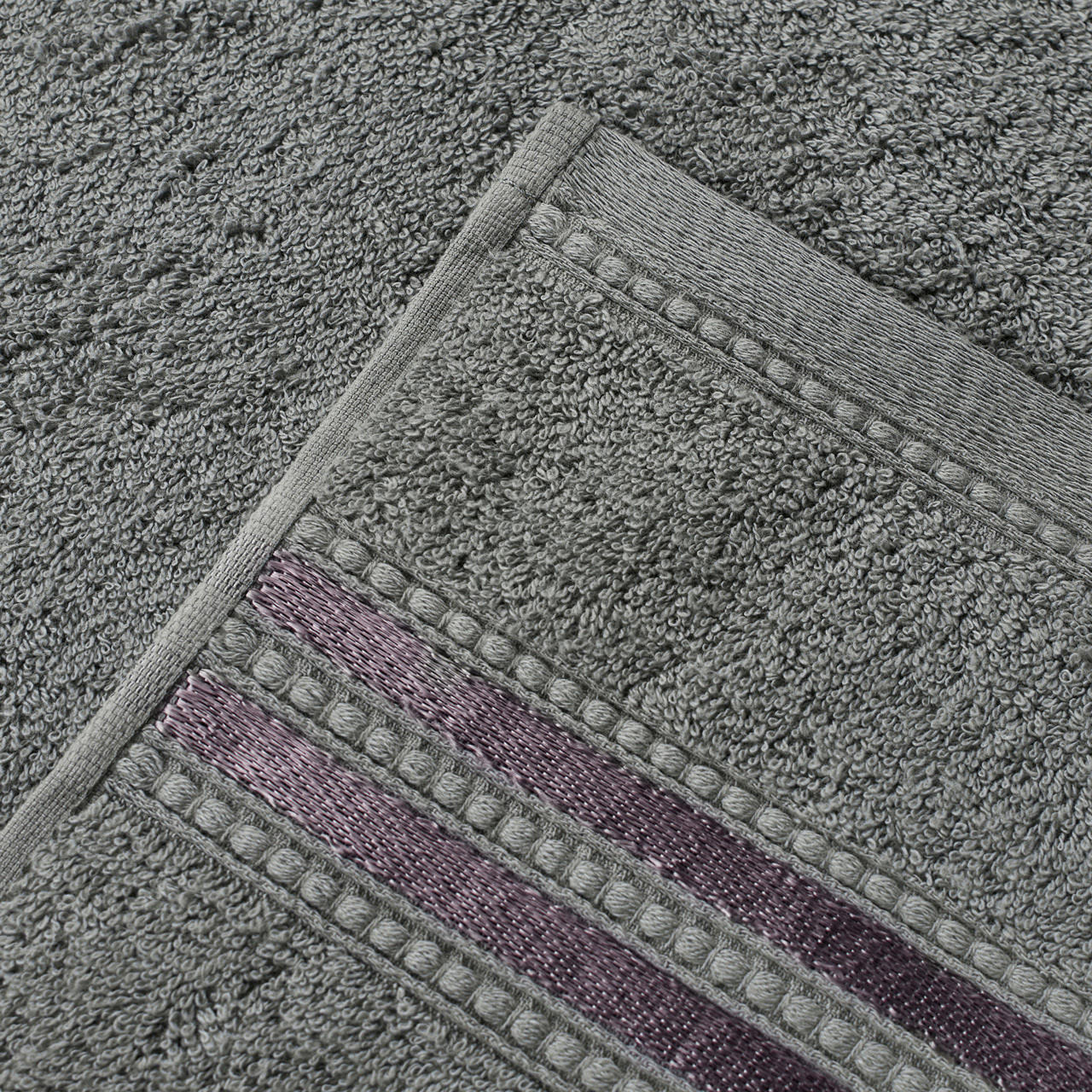 Изображение товара Полотенце ECOTEX Гранд 70x140 серое махровое для ванной и пляжа