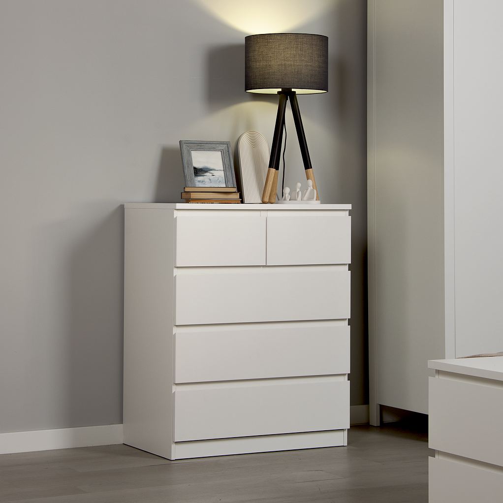 Изображение товара Комод Гуд Лакк Мальта 5 ящиков 80.30x98.80x48 см ЛДСП цвет белый