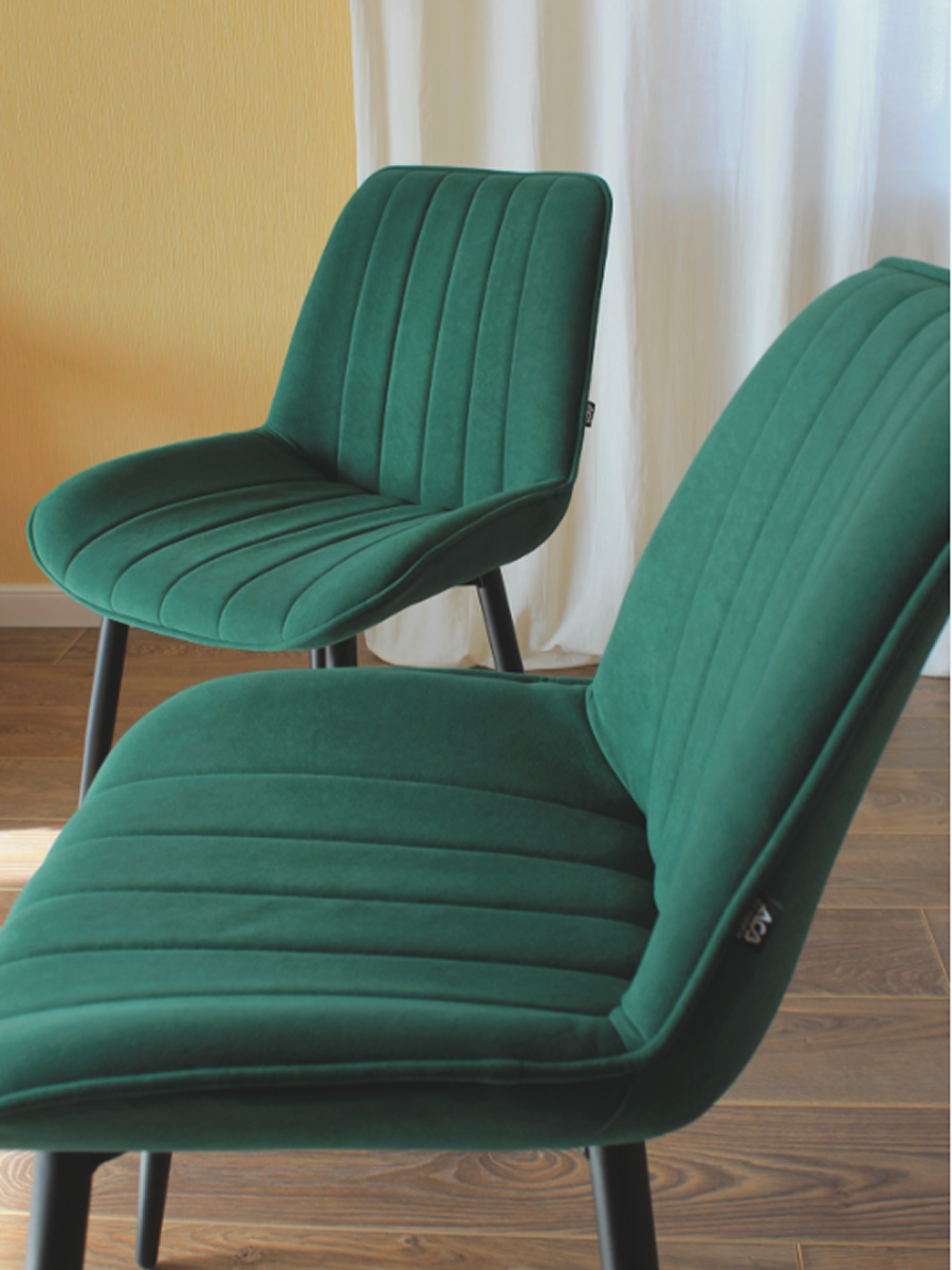 Изображение товара Стул Дсв мебель 62385 50x85x41 см велюр зеленый комплект из 2 шт.