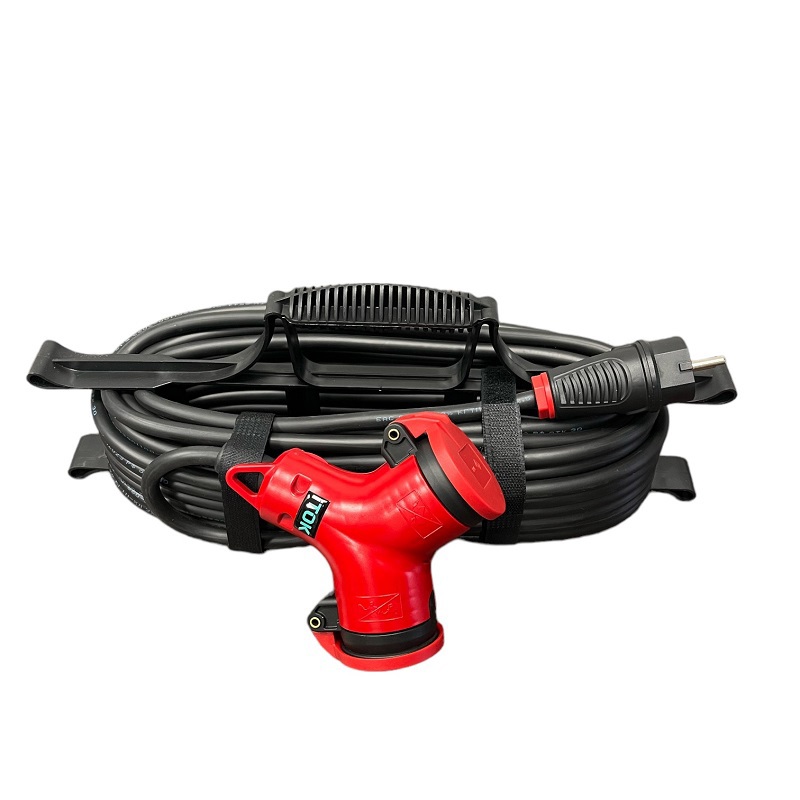 Изображение товара Удлинитель-шнур силовой iTOK тип SUR i-connect-PRO-SUR-KG-315-2-44-20 2 розетки с заземлением 3x1.5 мм 20 м 3500 Вт цвет черный