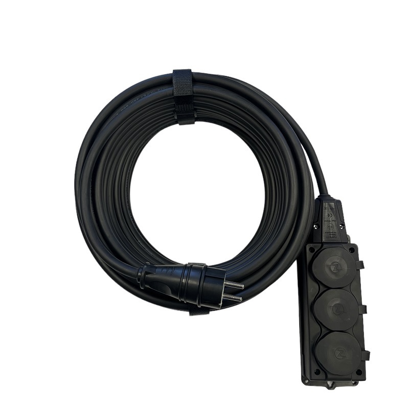 Изображение товара Удлинитель-шнур Itok i-connect-color-SU-KG-325-3-54-30-black 3 розетки с заземлением 3x2.5 мм 30 м 3500 Вт цвет черный