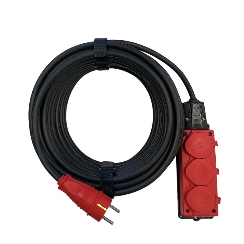 Изображение товара Удлинитель-шнур Itok i-connect-color 15м 3 розетки IP54 красный Изображение товара Удлинитель-шнур Itok i-connect-color 15м 3 розетки IP54 красный