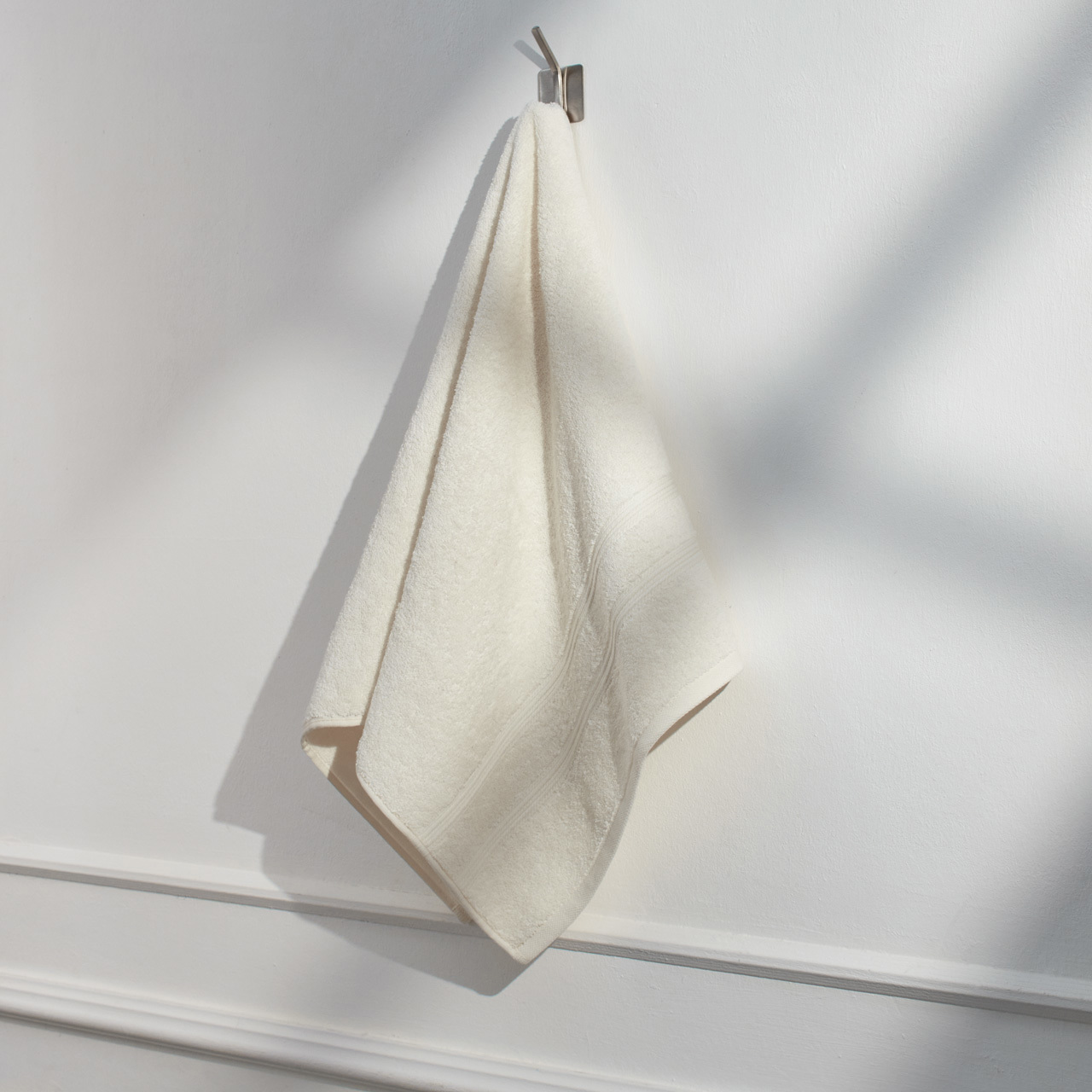 Изображение товара Полотенце Ecotex Ницца 140x70 см ванильный махровое для ванной и пляжа