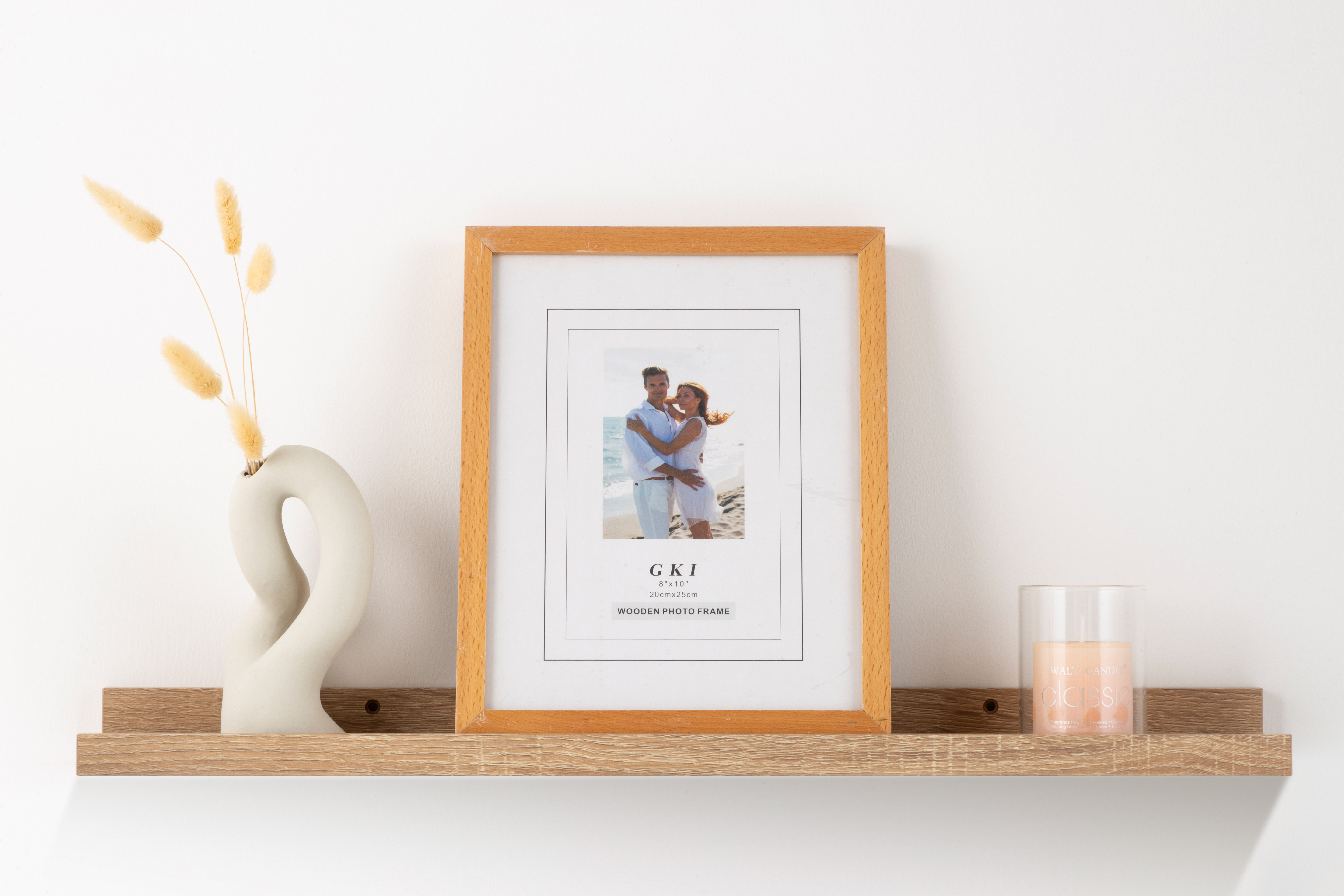 Изображение товара Настенная полка KONSENSA 60x10см со скрытым креплением МДФ цвет дуб