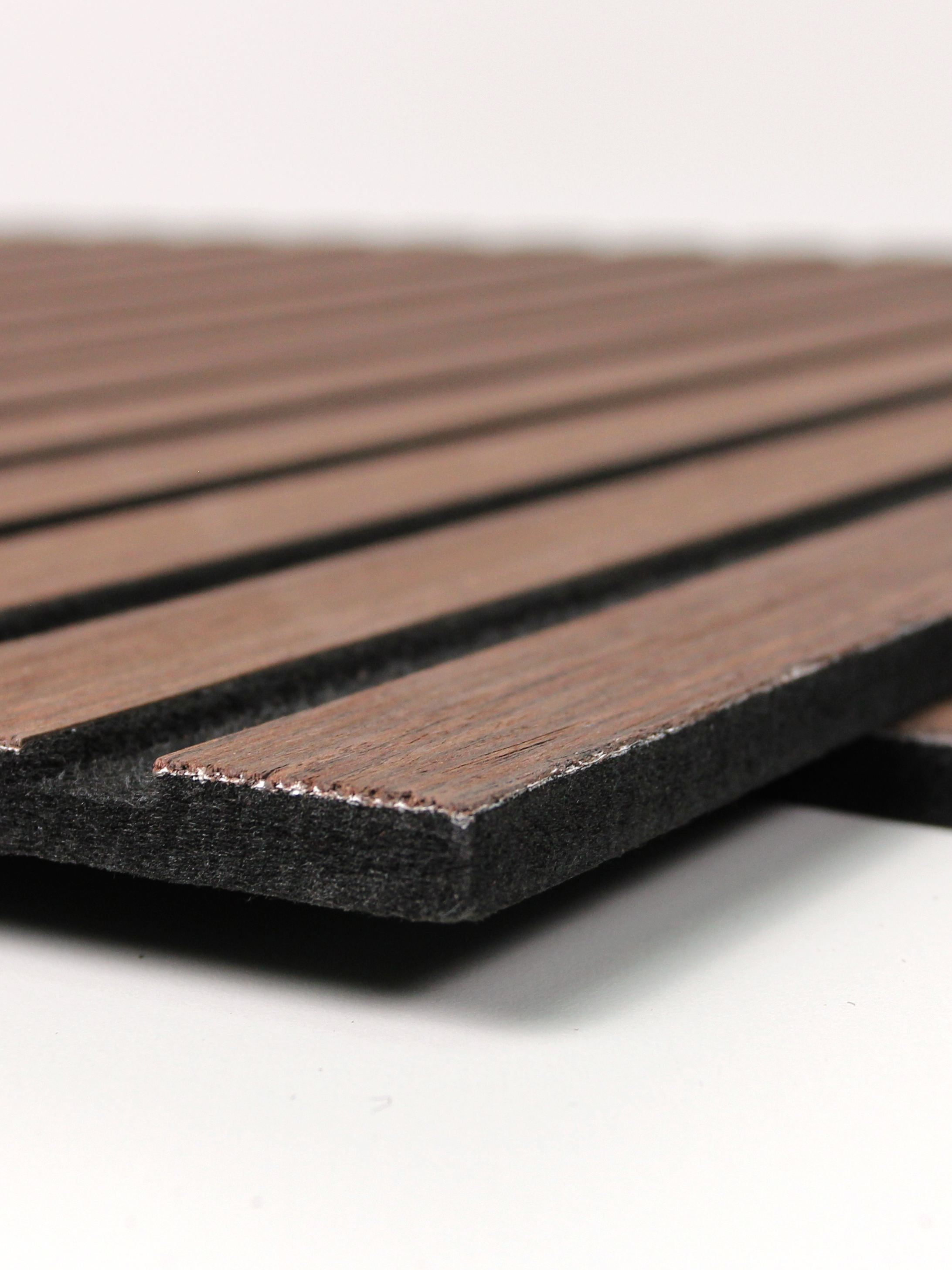 Изображение товара Декоративная акустическая панель Indeco дуб маррон коричневый 600x600x8мм 0.36м²