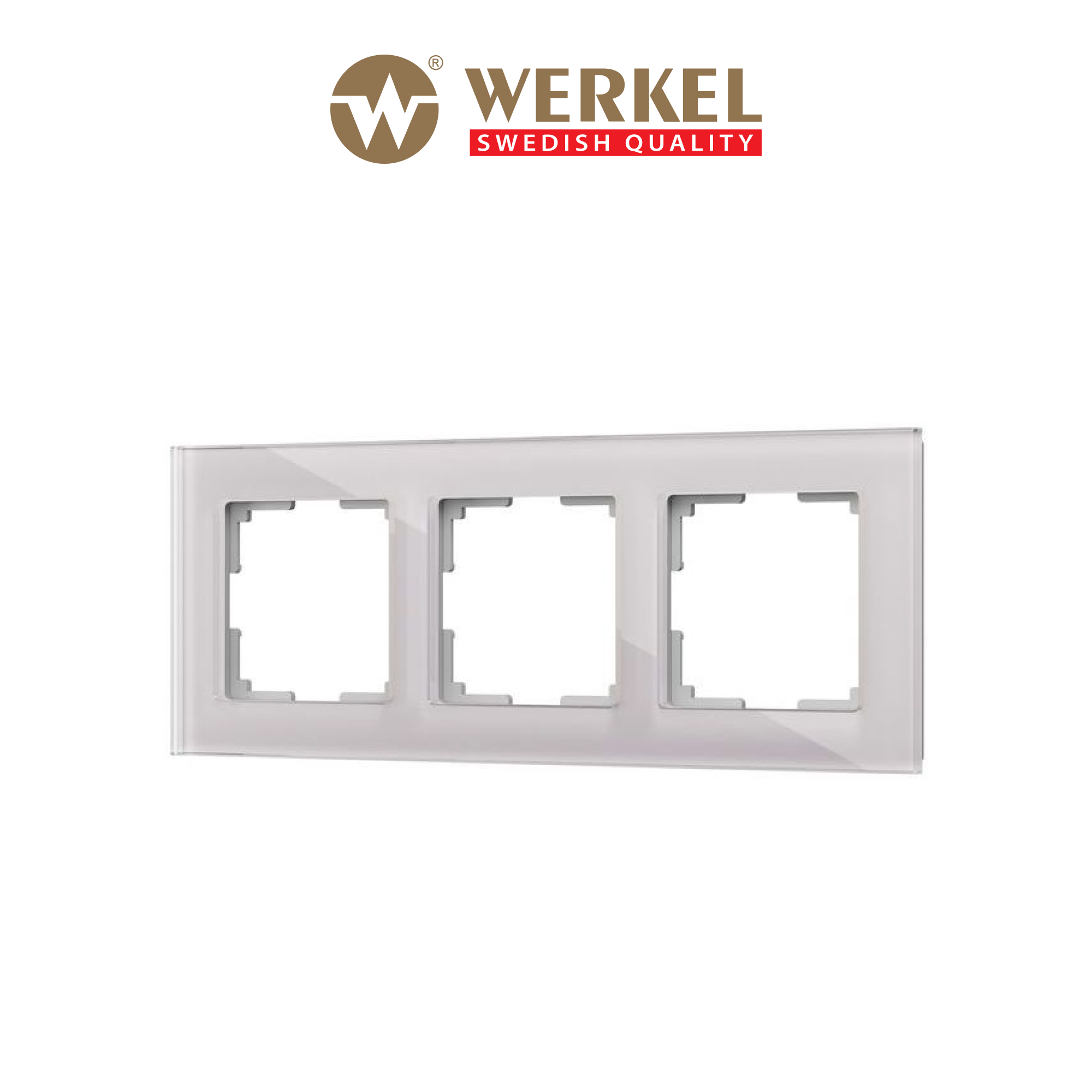 Изображение товара Рамка для розеток и выключателей Werkel Favorit на 3 поста дымчатая