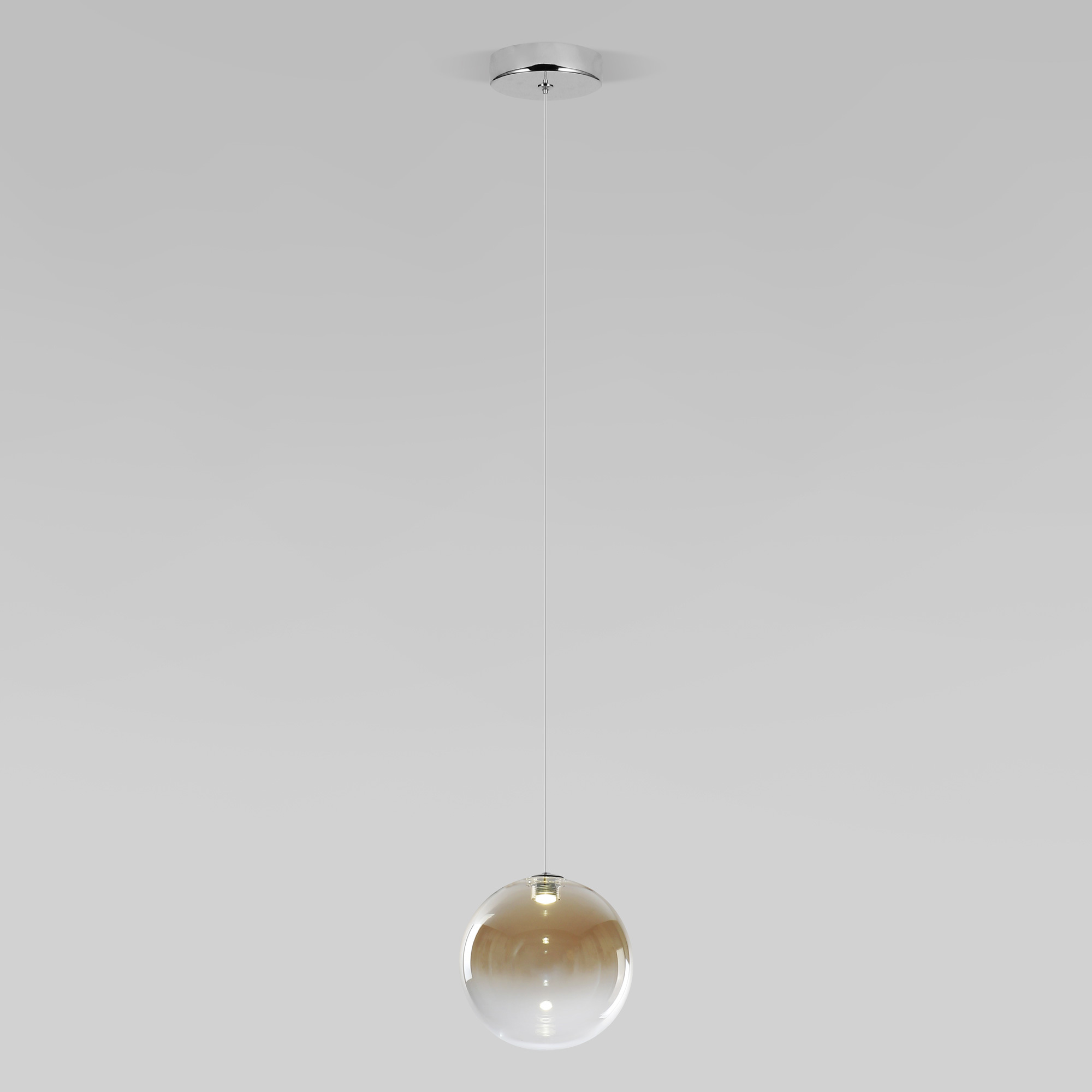 Изображение товара Подвесной светильник Eurosvet Wonder 1 м² с хромовым основанием и стеклянным шаром